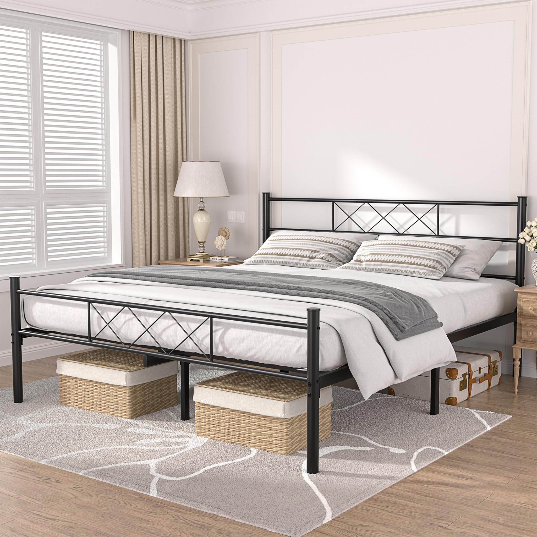 Snapklik.com : VECELO Queen Size Bed Frame