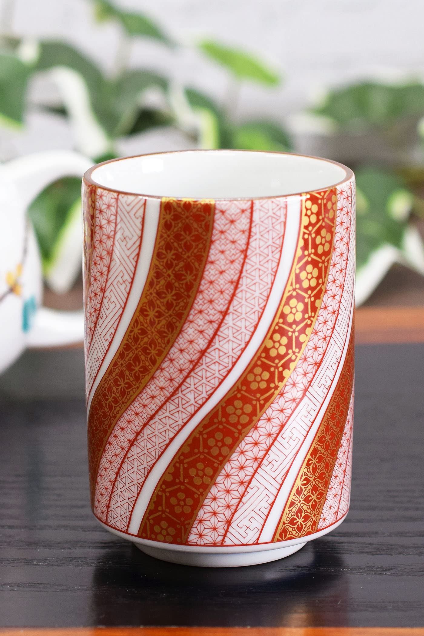Amazon | 和座の蔵 おしゃれ 九谷焼 高級 湯呑み 金襴手 陶器 和食器 