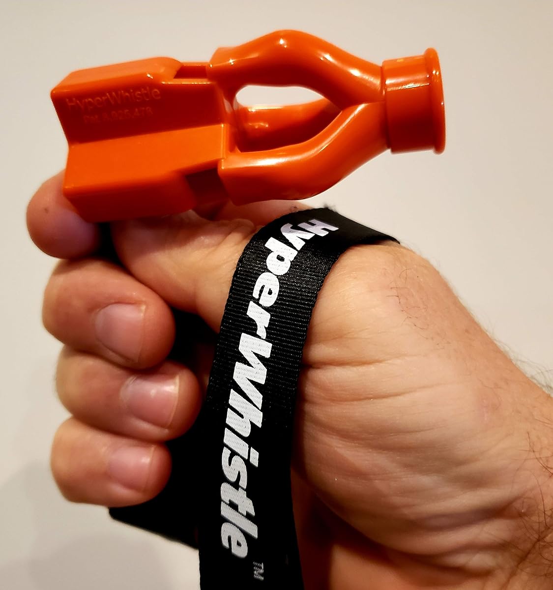 HyperWhistle El silbato original más ruidoso del mundo, hasta 142 dB, de muy largo alcance, para árbitros, entrenadores, instructores, deportes, profesores, salvavidas, defensa personal, supervivencia y usos de emergencia