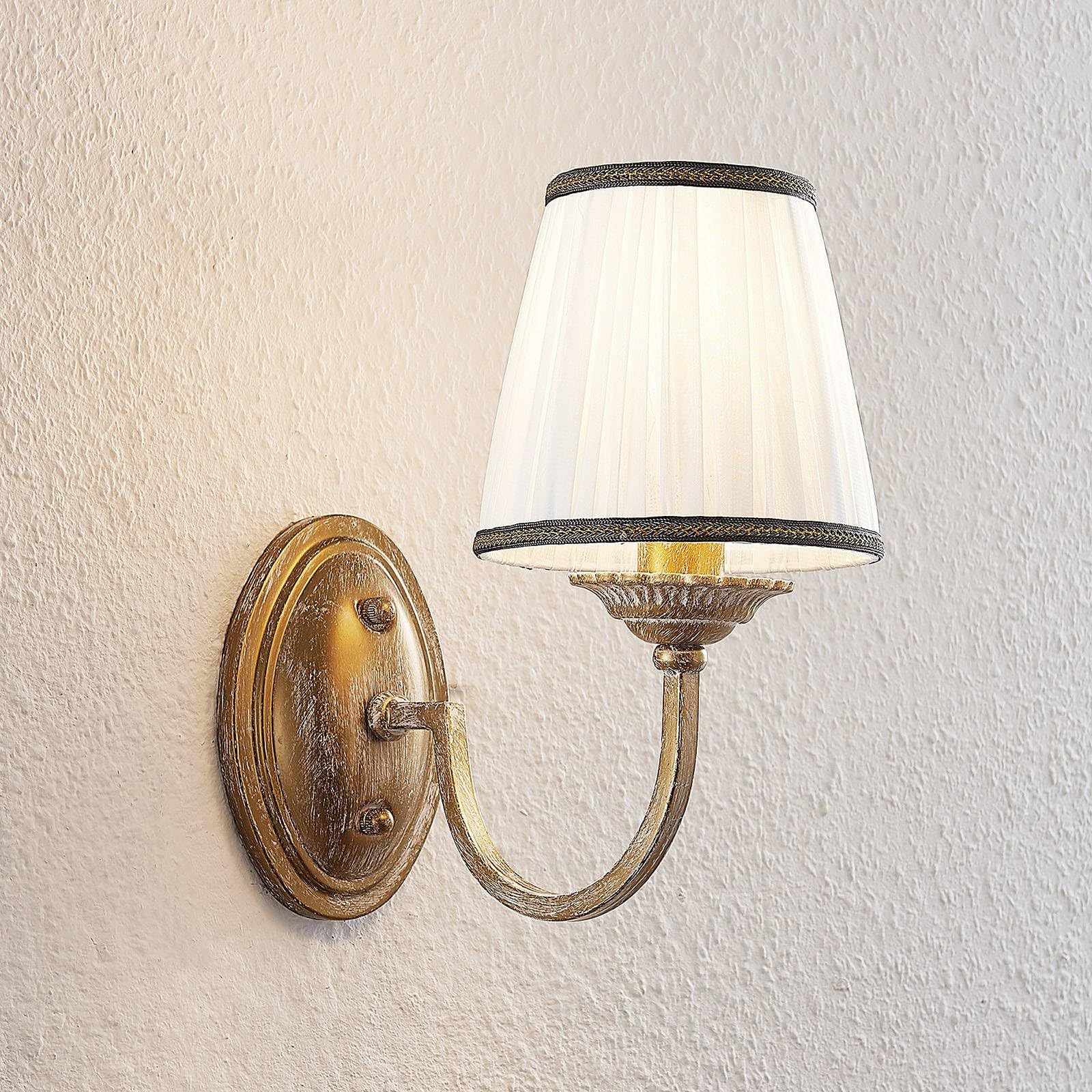 Lindby Textil Wandlampe altmessing, Wandleuchte innen IP20 Innenleuchte Wand 1x E14 ohne Leuchtmittel Wandbeleuchtung Wohnzimmer Esszimmer Flur