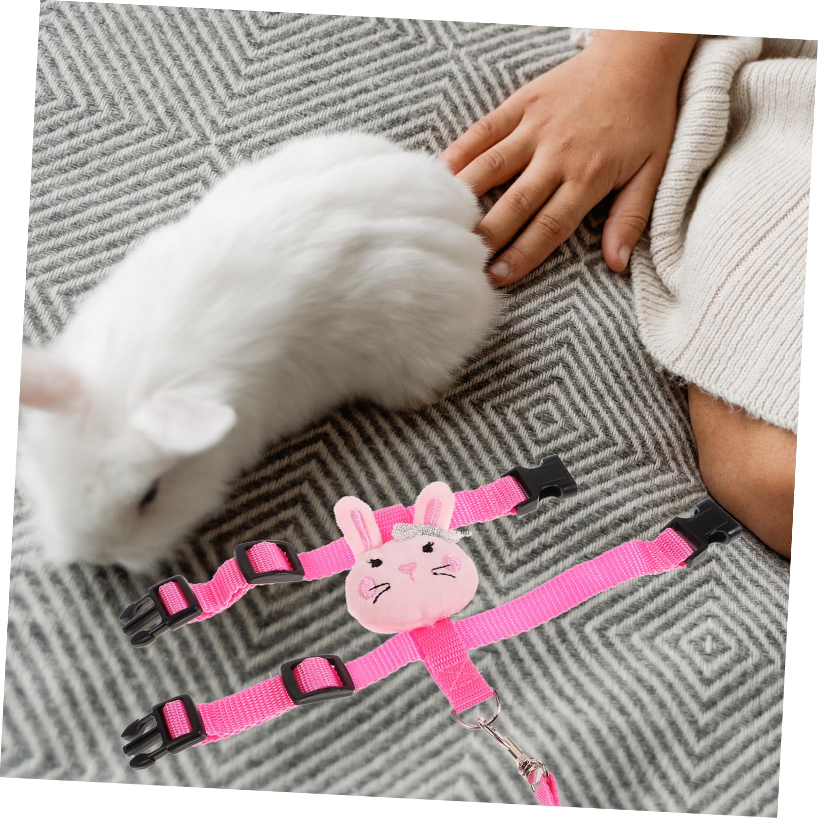 MERRYHAPY Rabbit Harness Leash Adjustable Harness Set for Small Pets Traction Rope for Outdoor Walking Running