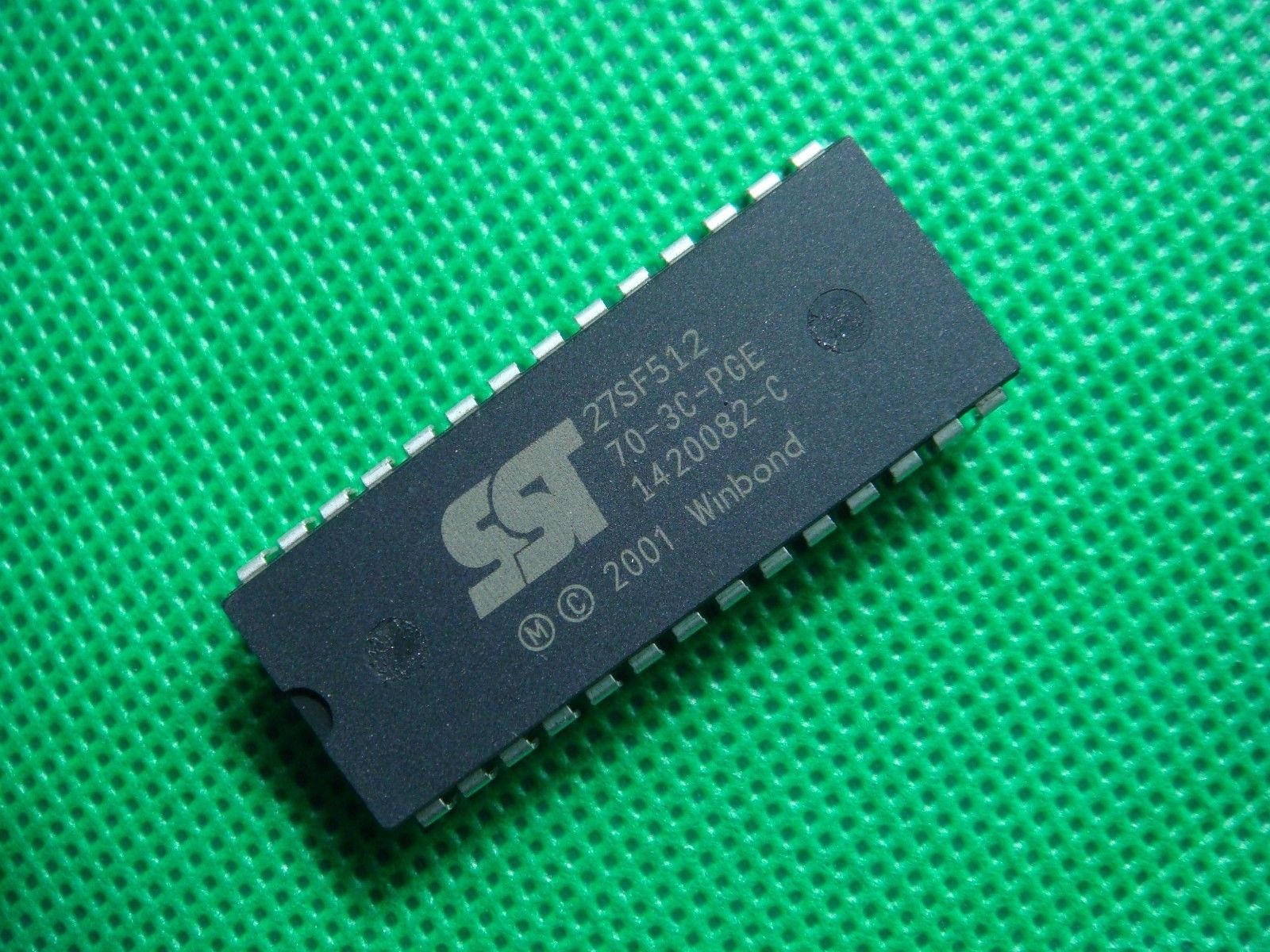 1 PCS SST27SF512-70-3C-PG DIP-28 Flash Memory Chip - 512Kb, Many-Time Programmable, For Electronics Projects