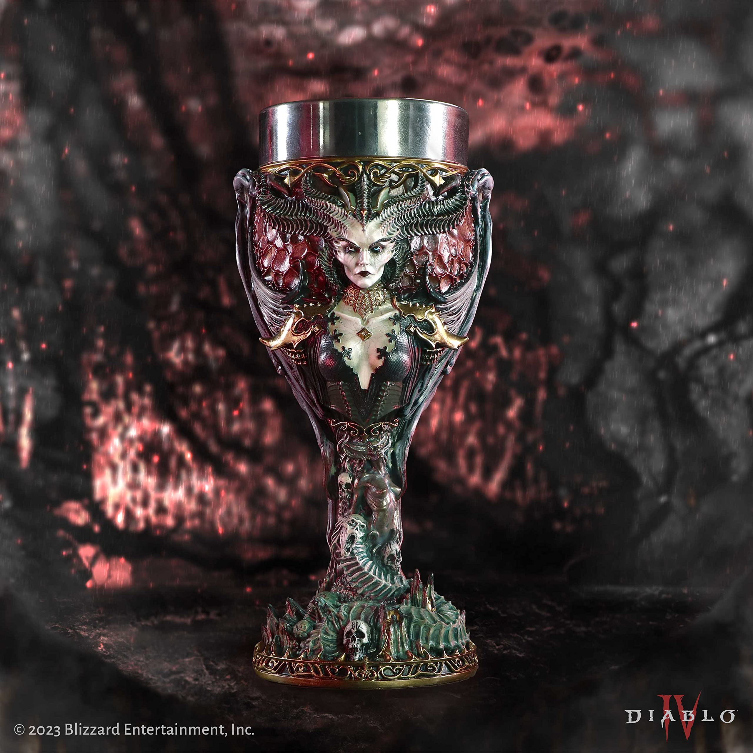 Nemesis Now Diablo® IV Lilith Calice 19,5 cm, resina con licenza ufficiale Diablo, design esclusivo, Diablo Drink Cup, Cast in resina fine, sapientemente dipinta a mano, inserto rimovibile