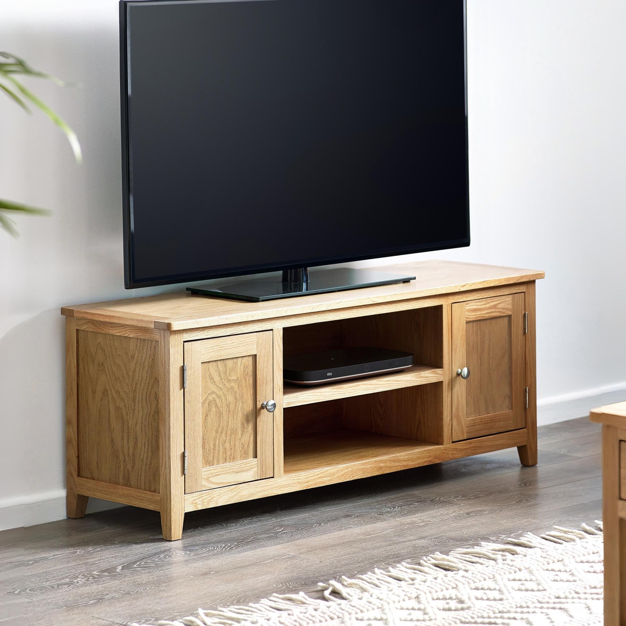 Julian Bowen Mallory Oak TV Unit - Widescreen - 2 Cupboards, 2 Shelves