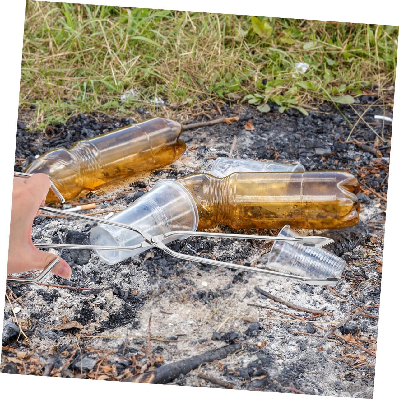 2pcs Stainless Steel Trash Gripper Tongs Reaching Assist Tool for Efficient Cleanup Back Friendly Design Compact for Easy Storage for Seniors and Trash Pickup