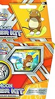 Vista 4 de Juego de entramiento Lycanroc y juego de cartas Alolan Raichu de Pokémon TCG