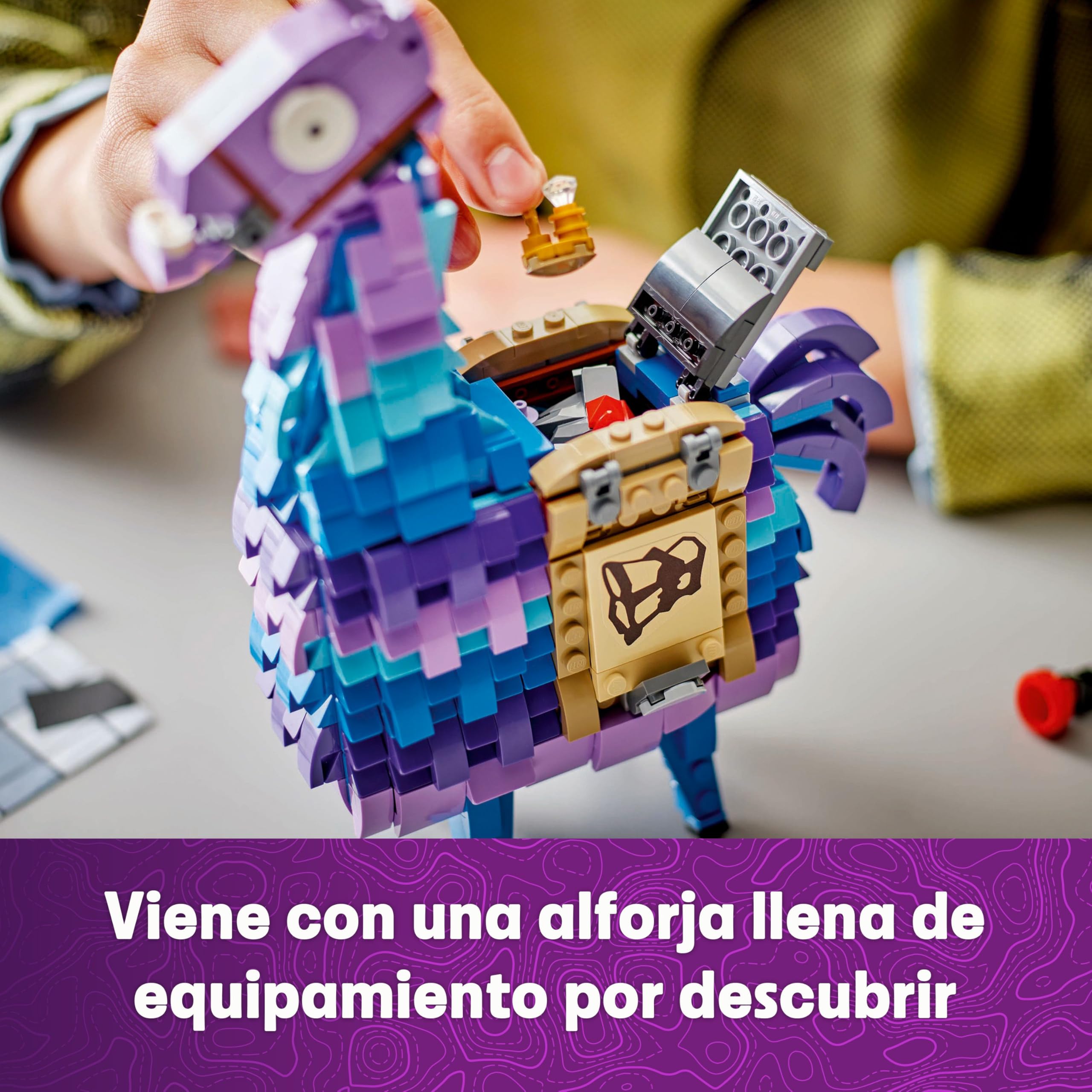 LEGO Fortnite Llama de Suministros - Figura Articulada de Personaje del Videojuego con Accesorios Inc. Zumo de Subidón - Regalo Gamer para Niños y Niñas de 12+ Años y Adolescentes 77071