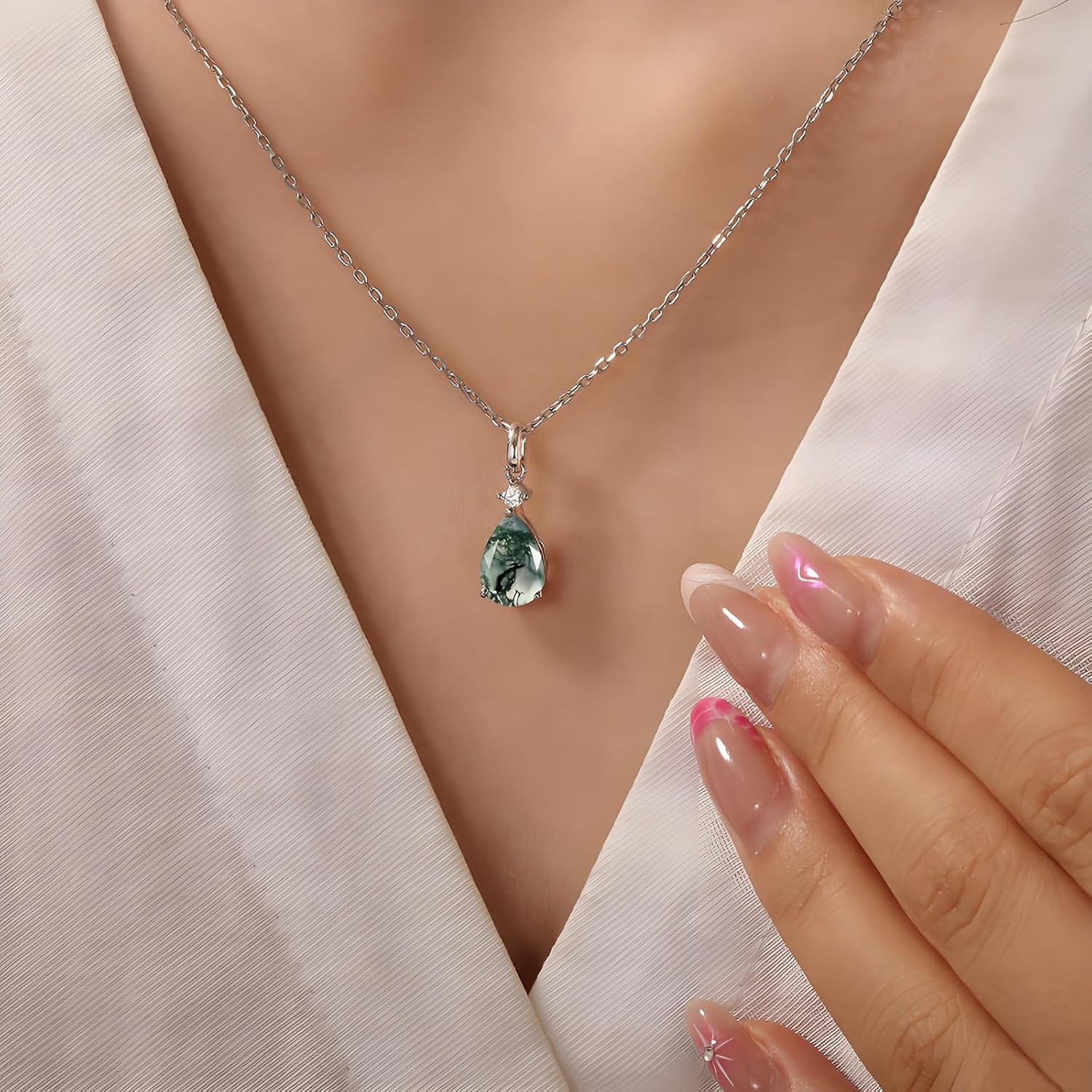 Sterling Silver Pear Moss Agate Pendant Necklace for Women Natural Moss Agate Gemstone Diamond Women's Pendant Chain Vintage Valentine's Day Christmas Birthday Gift, 18 Inch