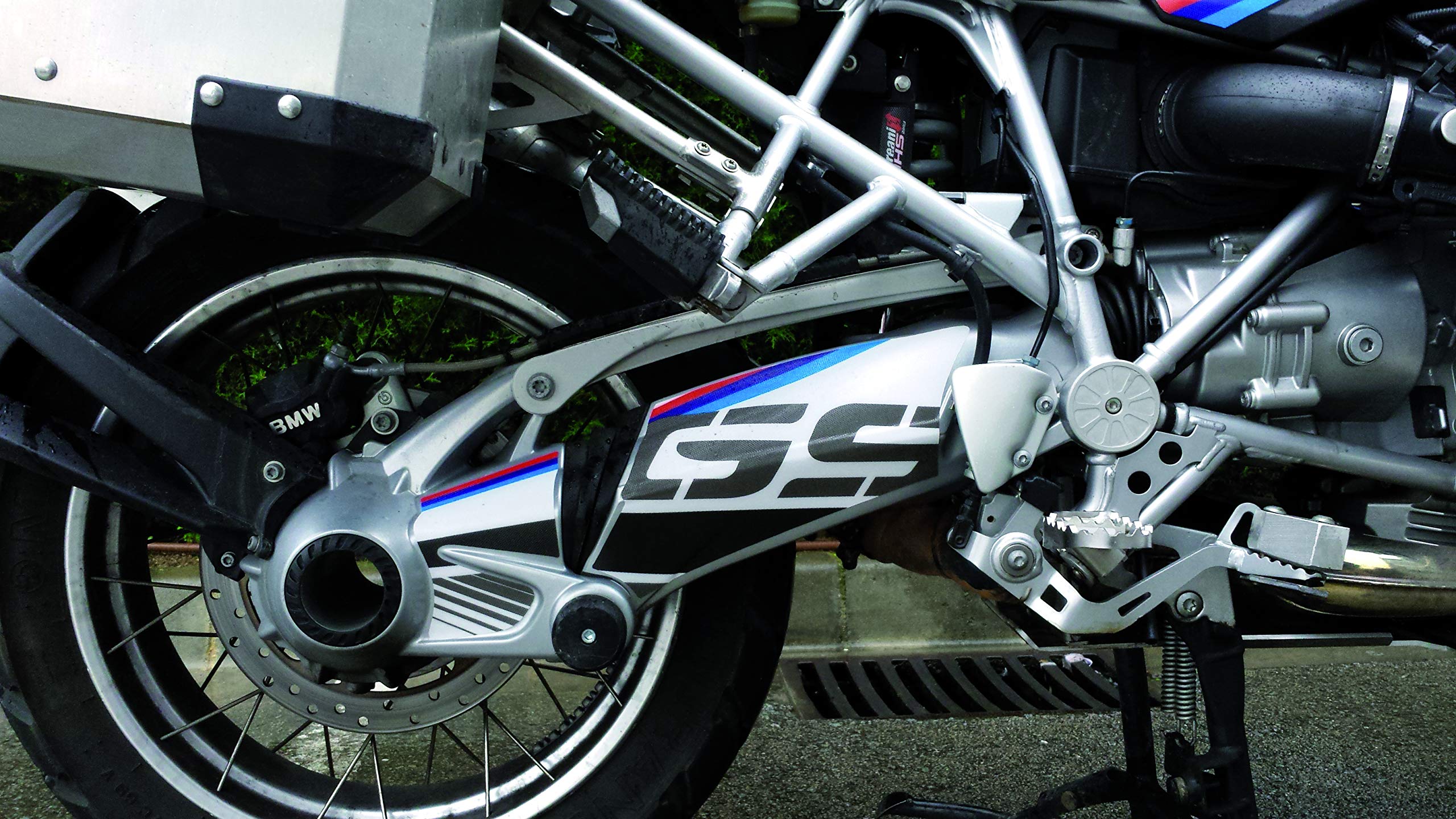 Kit Protection & Décoration Bras Oscillant BMW R1300GS – Noir – Ultra Résistant – Pose Facile