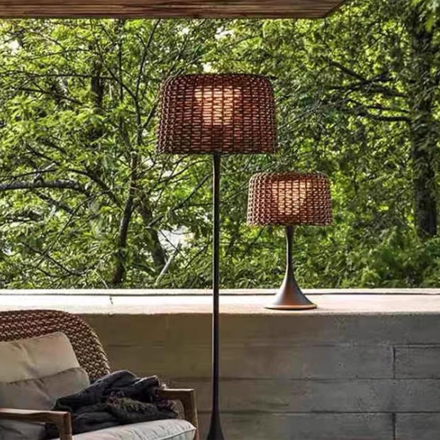 Outdoor Porch Rattan Floor Lamp, Intelligent Lighting Control, Easy to Install, Suitable for Garden Balconies(Brown,65 * 37CM)