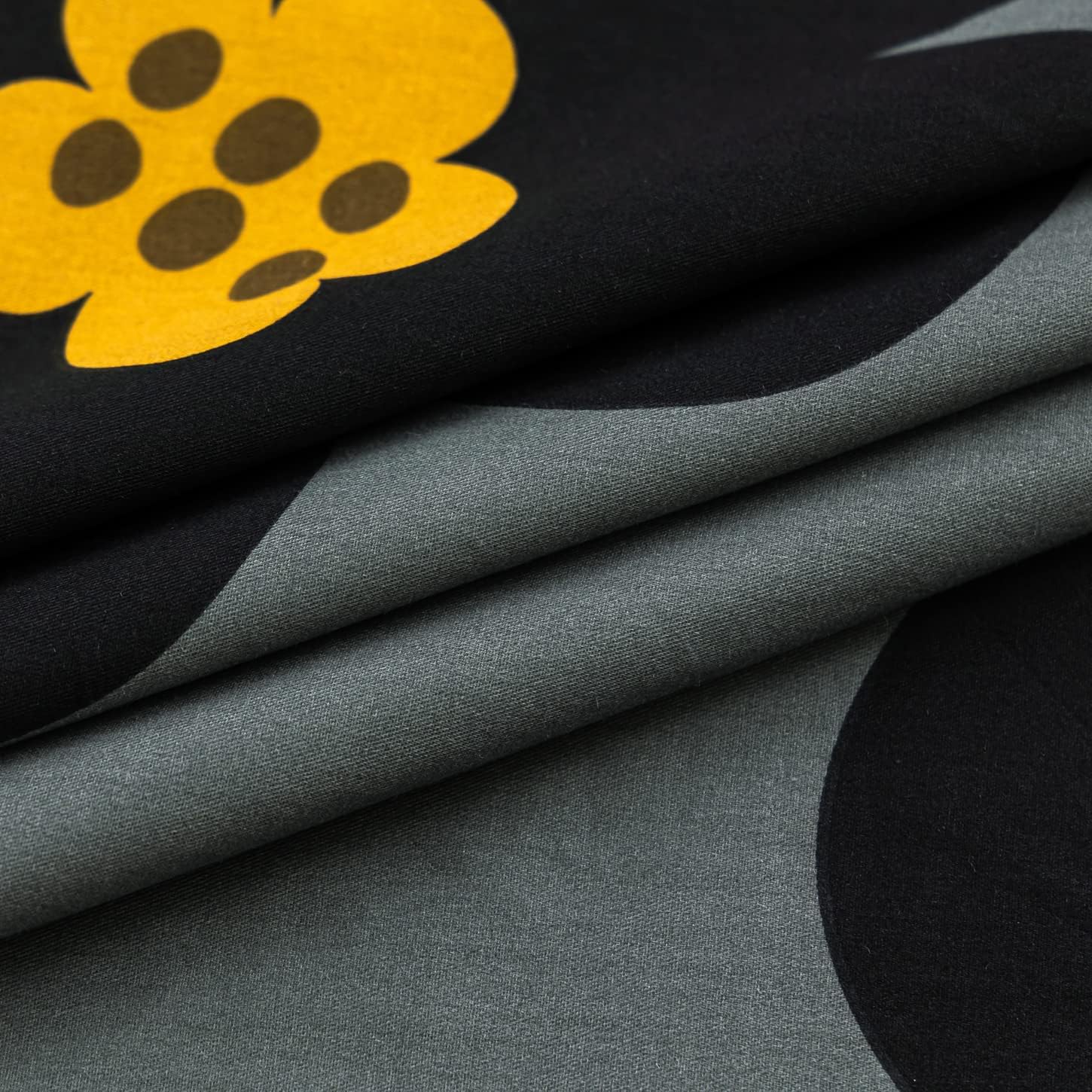 YuHeGuoJi Black Flower Duvet Cover King 100% Cotton 3 Pcs Set 1 Cute Yellow Grey Blossom Patterned Duvet Cover with Zipper Ties 2 Pillowcases Aesthetic Cartoon Botanical Bedding Set Soft - Image 5