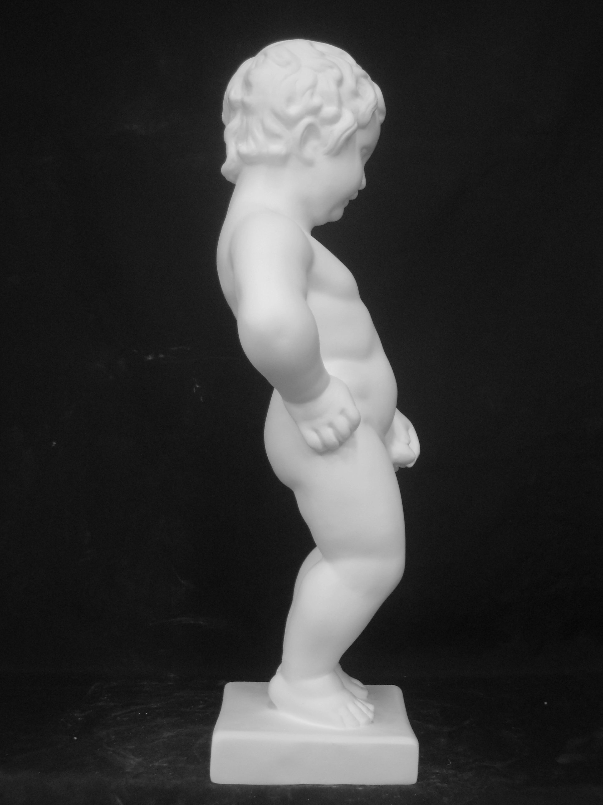 Amazon.co.jp: 石膏像 N－046 小便小僧 H．60cm : ホーム