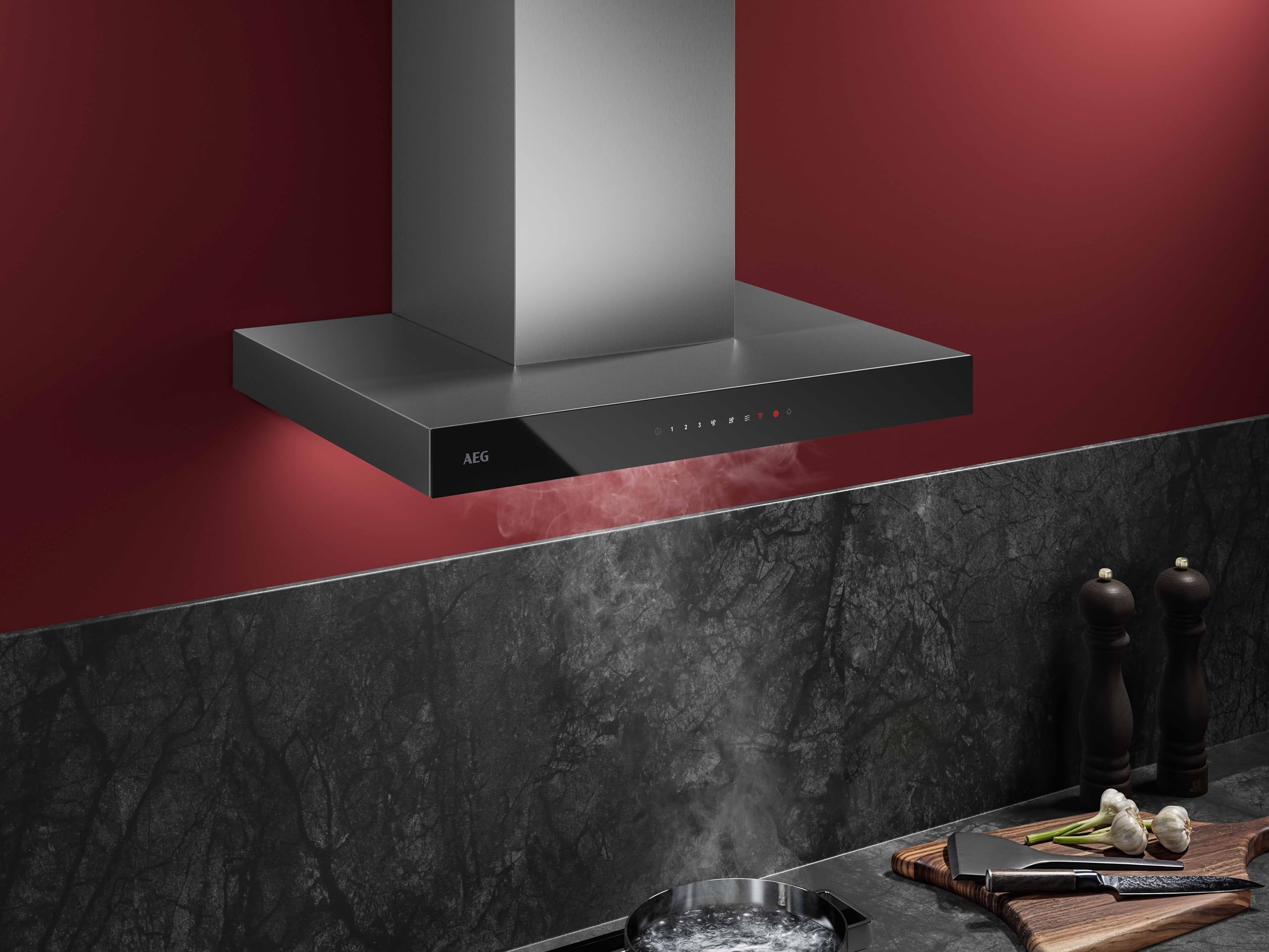 AEG Dunstabzugshaube Serie 6000 mit Lüften-Funktion 60cm – Kaminhaube mit Glas – Ab- und Umluft – max. 730 m³/h im Abluftbetrieb mit max. 74 dB(A) – Touch-Bedienung – Edelstahl – GB67D61HL