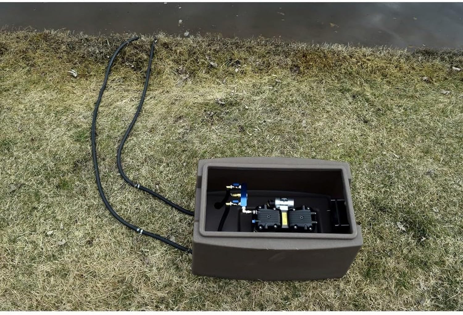 EasyPro Pond Products SC25 Weatherproof Agricultural Pond Cabinet Without Fan, 15" x 25" x 15"