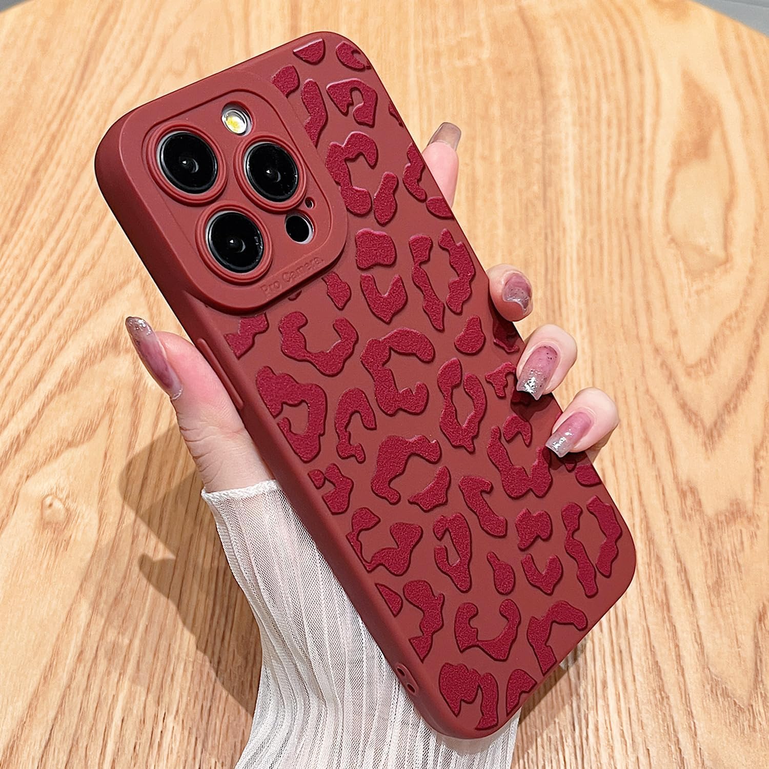 Coque antichoc iPhone 15 Pro Max silicone souple imprimé animalier