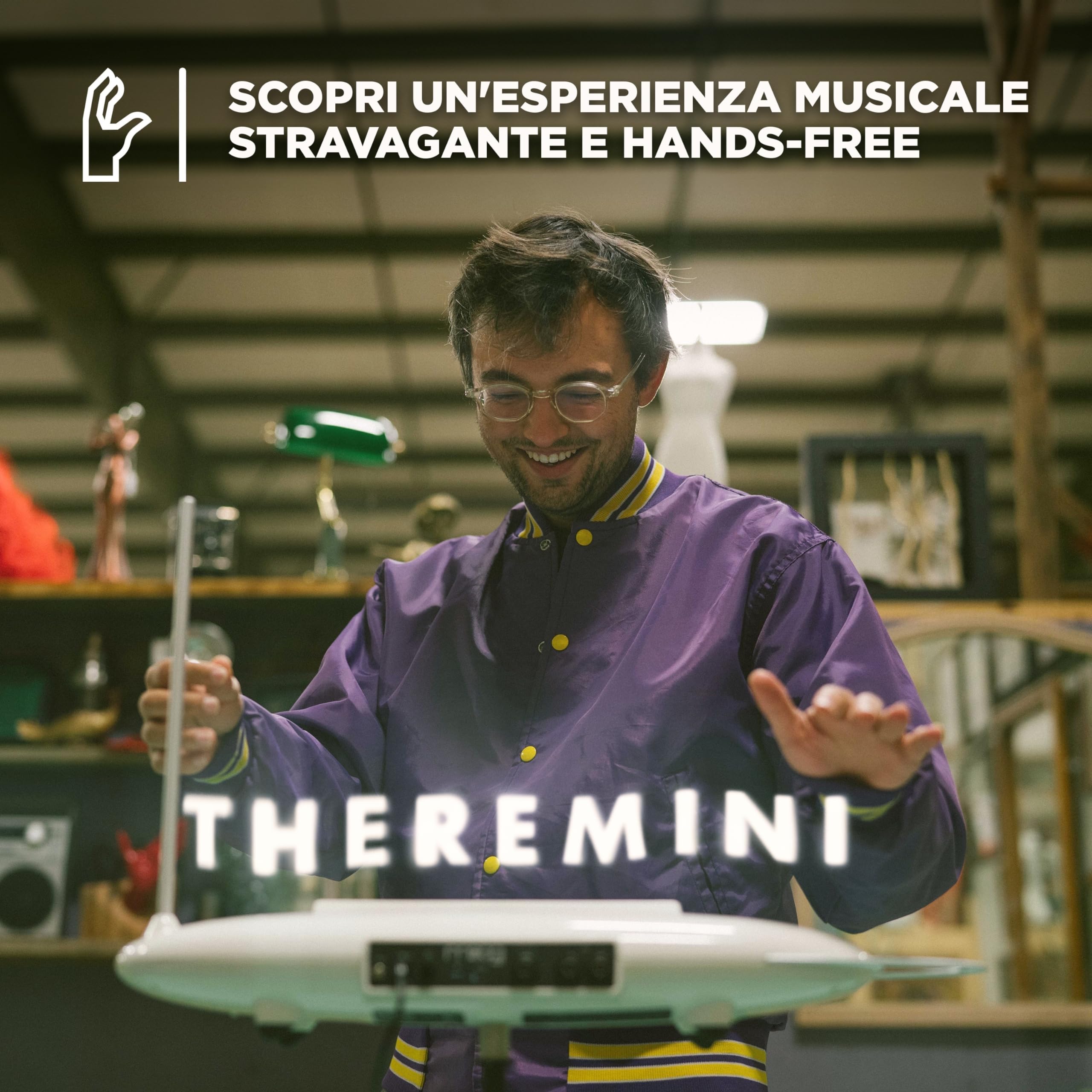 MOOG Theremini - Theremin con Pitch Correction, Uscita CV, Accordatore, Altoparlante, Schermo LCD e AniMOOG Synthesizer Sound Engine con 32 Preset