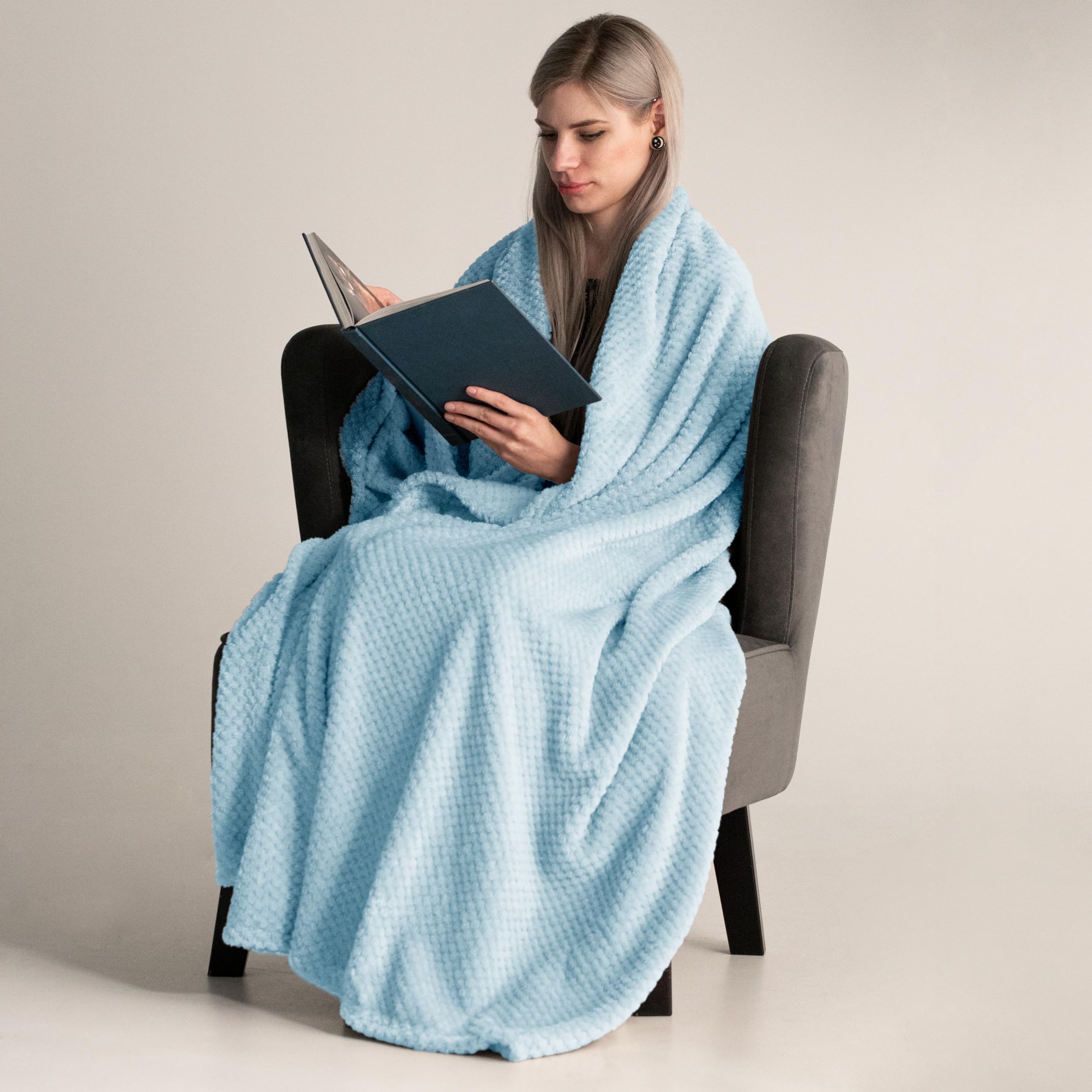 DecoKing Henry Manta de Microfibra 220x240 cm Mantas Polar Extra Suave y Blanda Muy Cómoda Caliente y Ligera Azul Claro