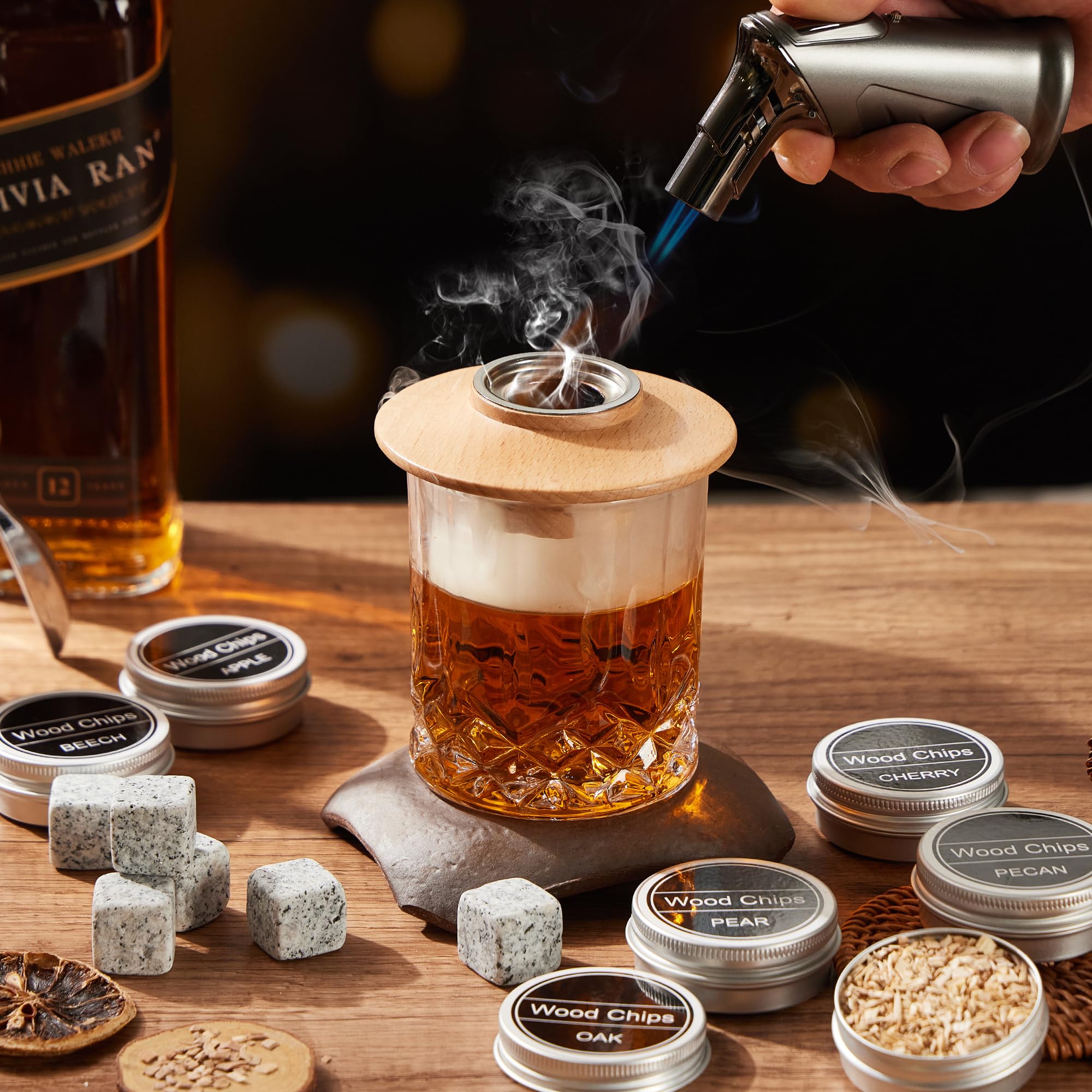 Zestaw do koktajli smoker – zestaw do wędzenia whisky 2025 z 6 drewnianymi chipsami, łatwy do czyszczenia i wydajny, Old Fashioned do whisky, bourbona i koktajli, prezent dla mężczyzn (bez