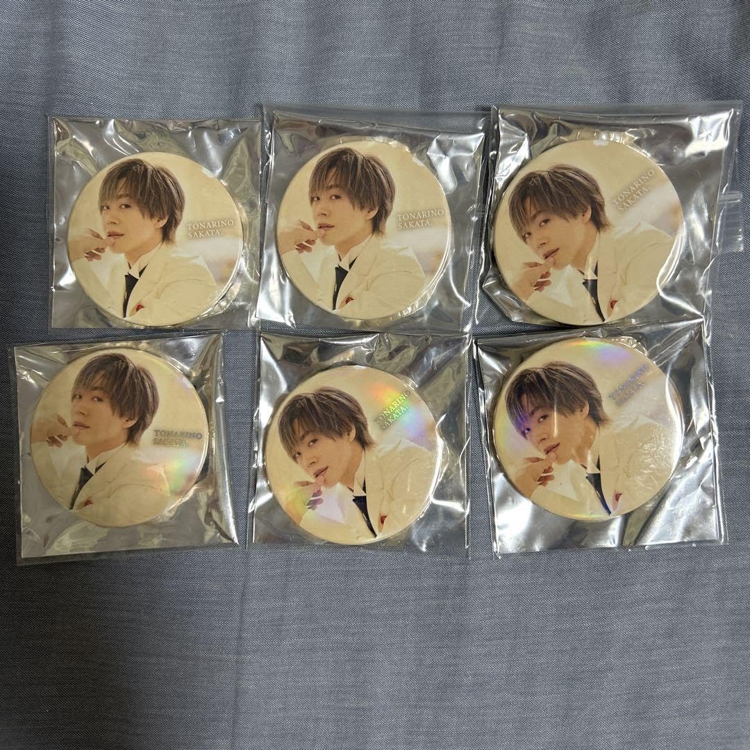 Amazon.co.jp: 浦島坂田船 wedding となりの坂田 缶バッジ : おもちゃ