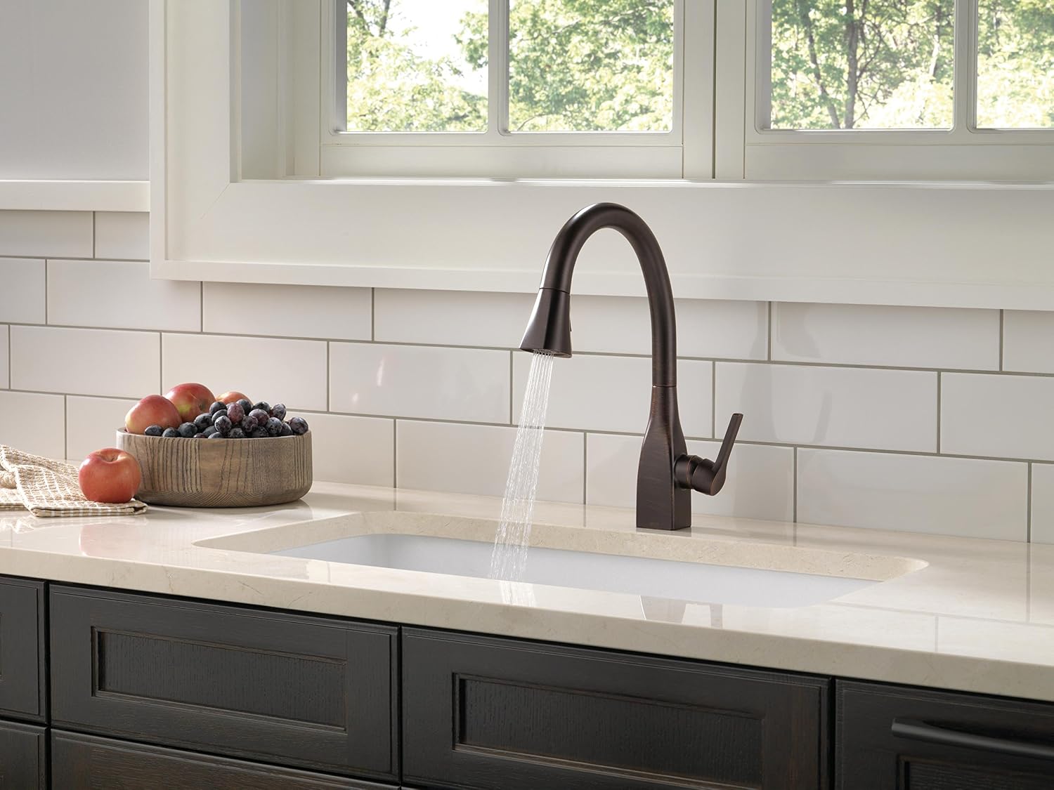 Exclusive Discount 50% Price Delta Faucet Mateo Touch Kitchen Faucet, Oil Rubbed Bronze Kitchen Faucets with Pull Down Sprayer, Kitchen Sink Faucet, Faucet for Kitchen Sink, Touch2O Technology, Venetian Bronze 9183T-RB-DST