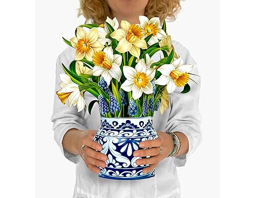 10 Eye-Catching Mother's Day Flower Gifts That Express Love and Appreciation