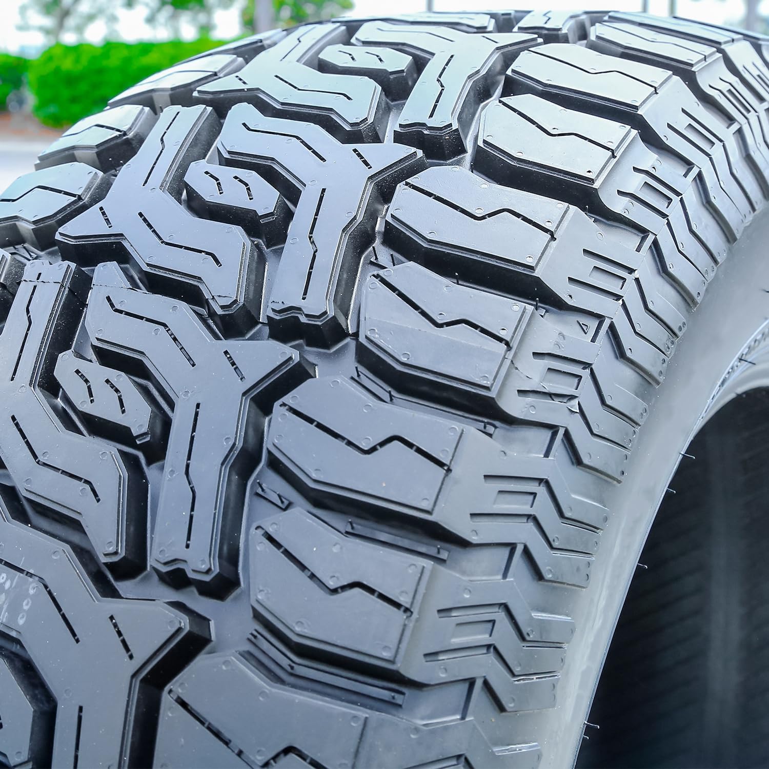 RD-9 R/T All-Terrain Mud Off-Road Light Truck Radial Tire-33X12.50R22LT 33X12.50X22 33X12.50-22 109Q Load Range E LRE 10-Ply BSW Black Side Wall