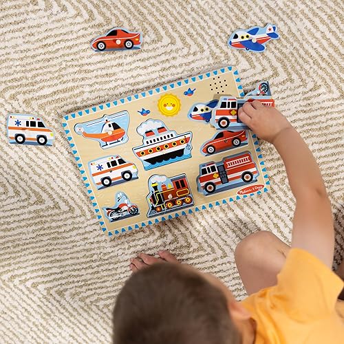 Vista 7 de Melissa & Doug Rompecabezas de Sonidos de Vehículos – Rompecabezas de Clavijas de Madera de 8 Piezas con Sonidos Activados por Luz, Juguete