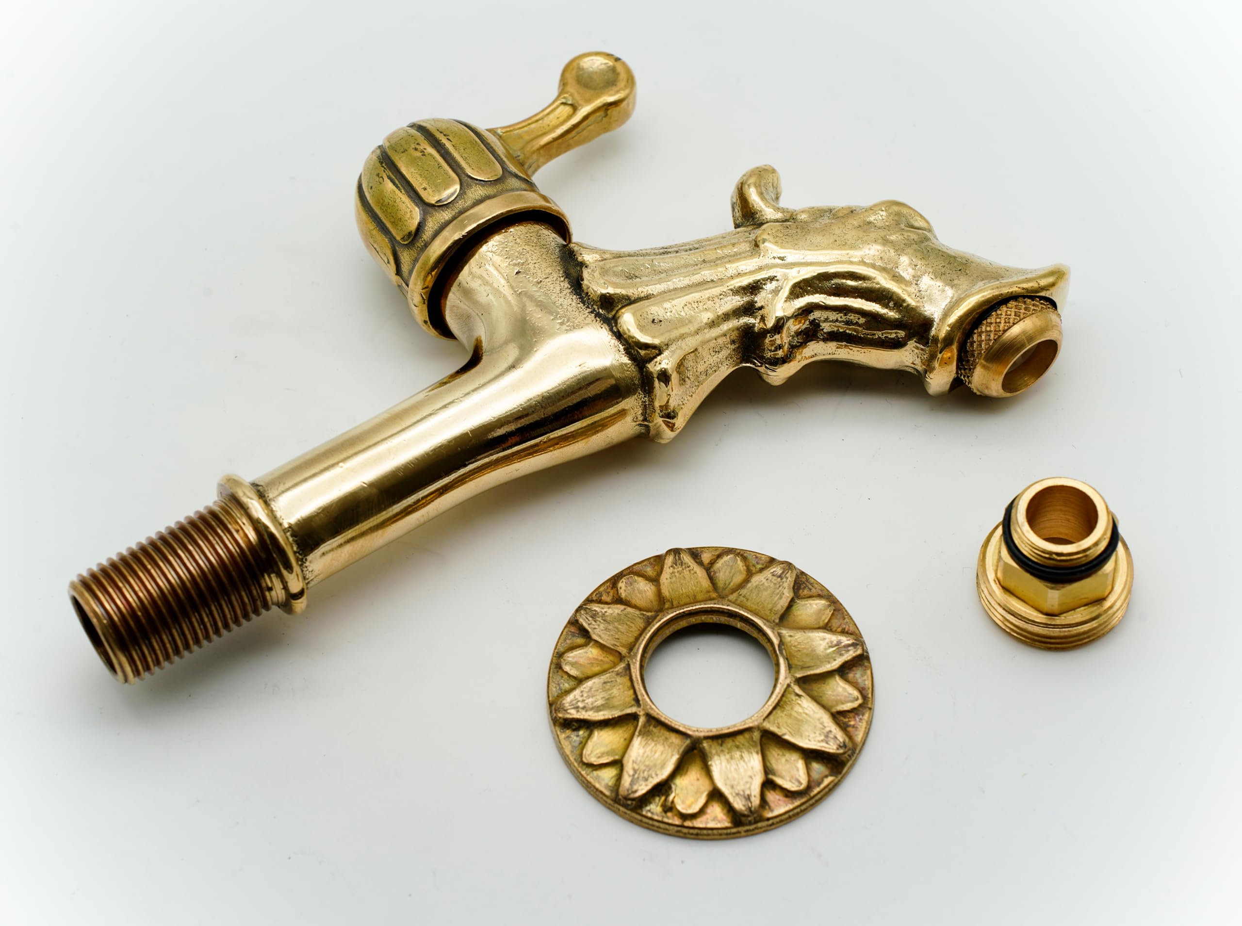 L'ARTISTICA F.LLI PERINCIOLI | Rubinetto Artistico a Passo Rapido con Rosone e Portagomma Attacco 1/2" M, Rubinetto in Ottone per Fontane a Colonna o Muro, 103x150mm