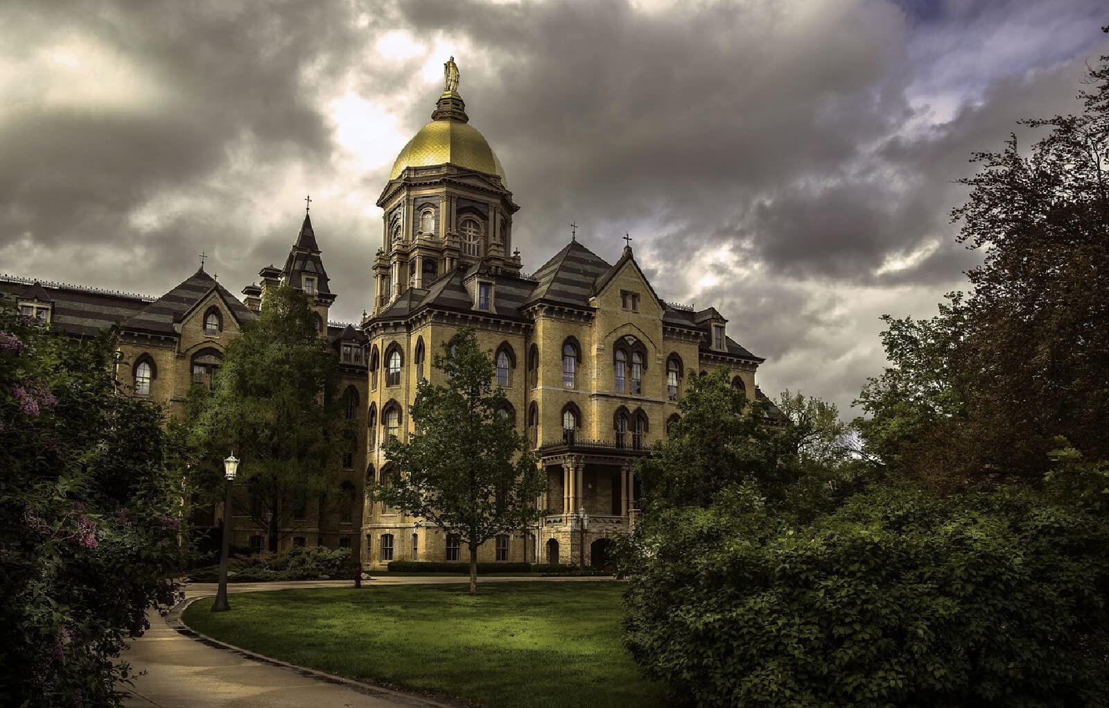 christmas jigsaw puzzle 1000 elementów Budynki parku miejskiego, University of Notre Dame, Indiana, South Bend 75x50cm