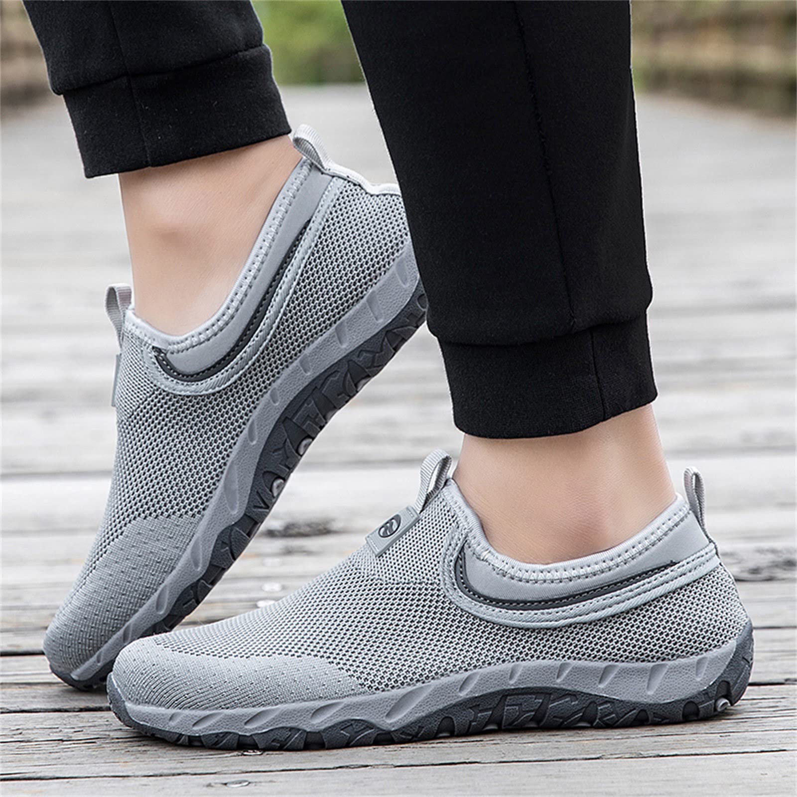 Zapatillas deportivas para hombre, impermeables, para playa, par de hombres, zapatillas de deporte informales, para personas medianas y mayores, zapatos de críquet, para interiores y fitness