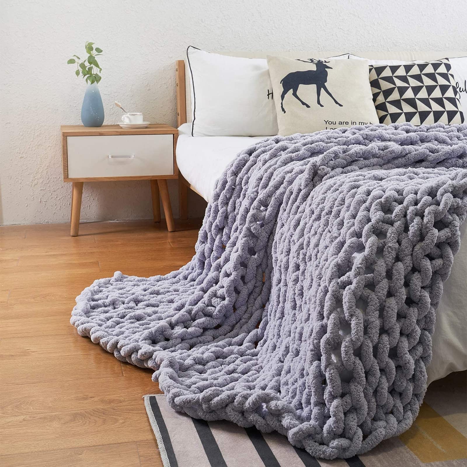 PRELGOSP Soft Chunky Knit Blanket, Handmade Knitted Blanket, Thick Warm Cable Knit Blanket Throw for Sofa Bed Armchair Garden and More,light gray,200x200cm