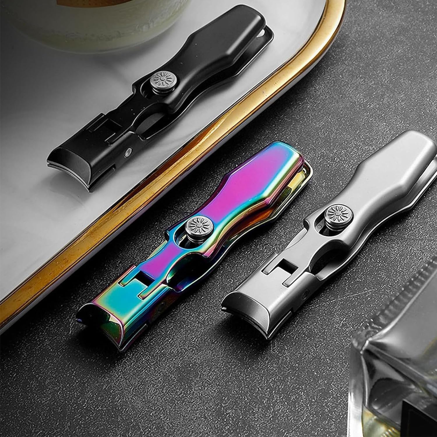 MightyClip Nagelknipser - Deutscher Edelstahl für Männer, Inklusive Nagelfeile und Aufbewahrungsbox (Silber)