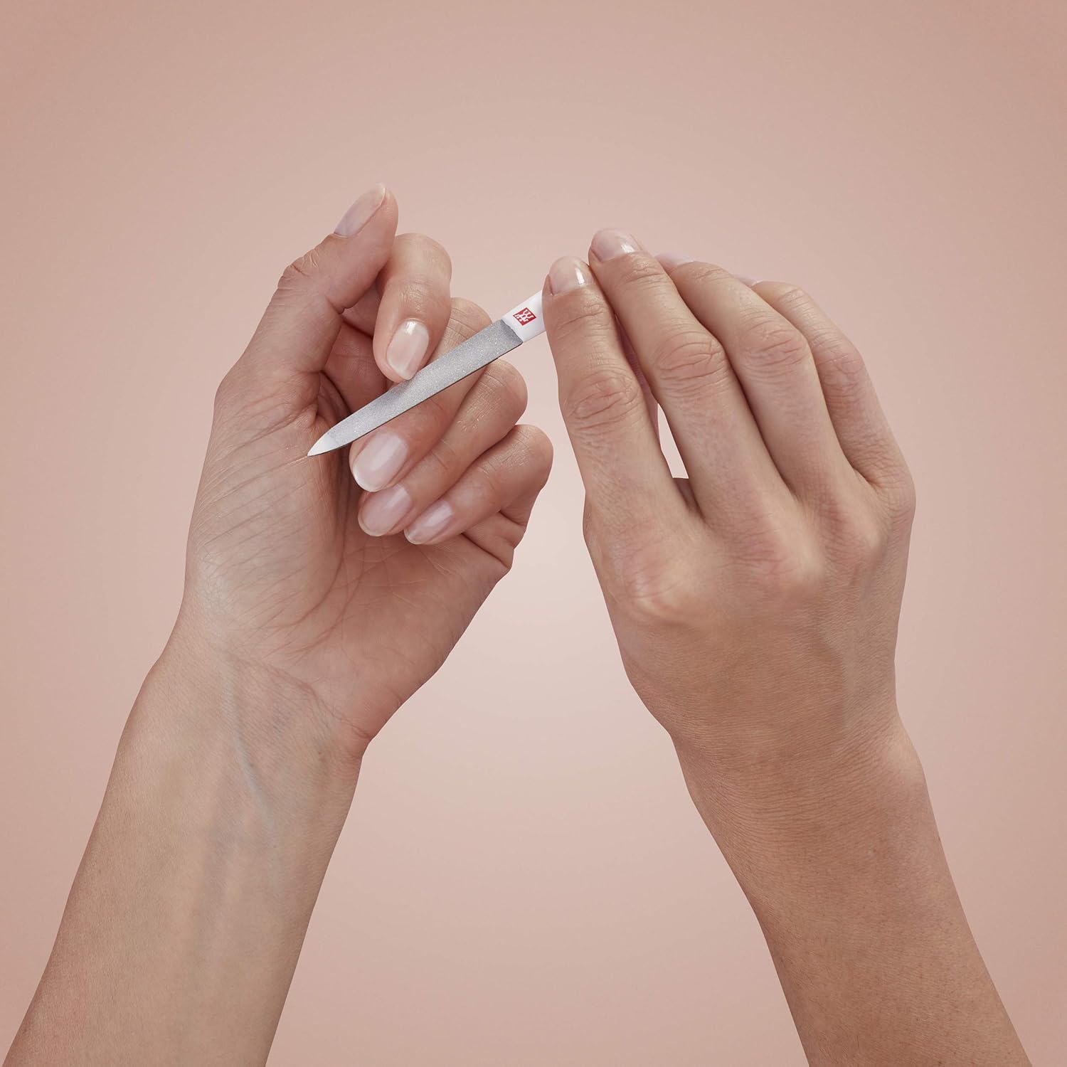 Amazon Co Jp Zwilling ツヴィリング ツイン ネイルファイル 9cm 爪やすり 爪削り 両面 日本正規販売品 802 691 ビューティー