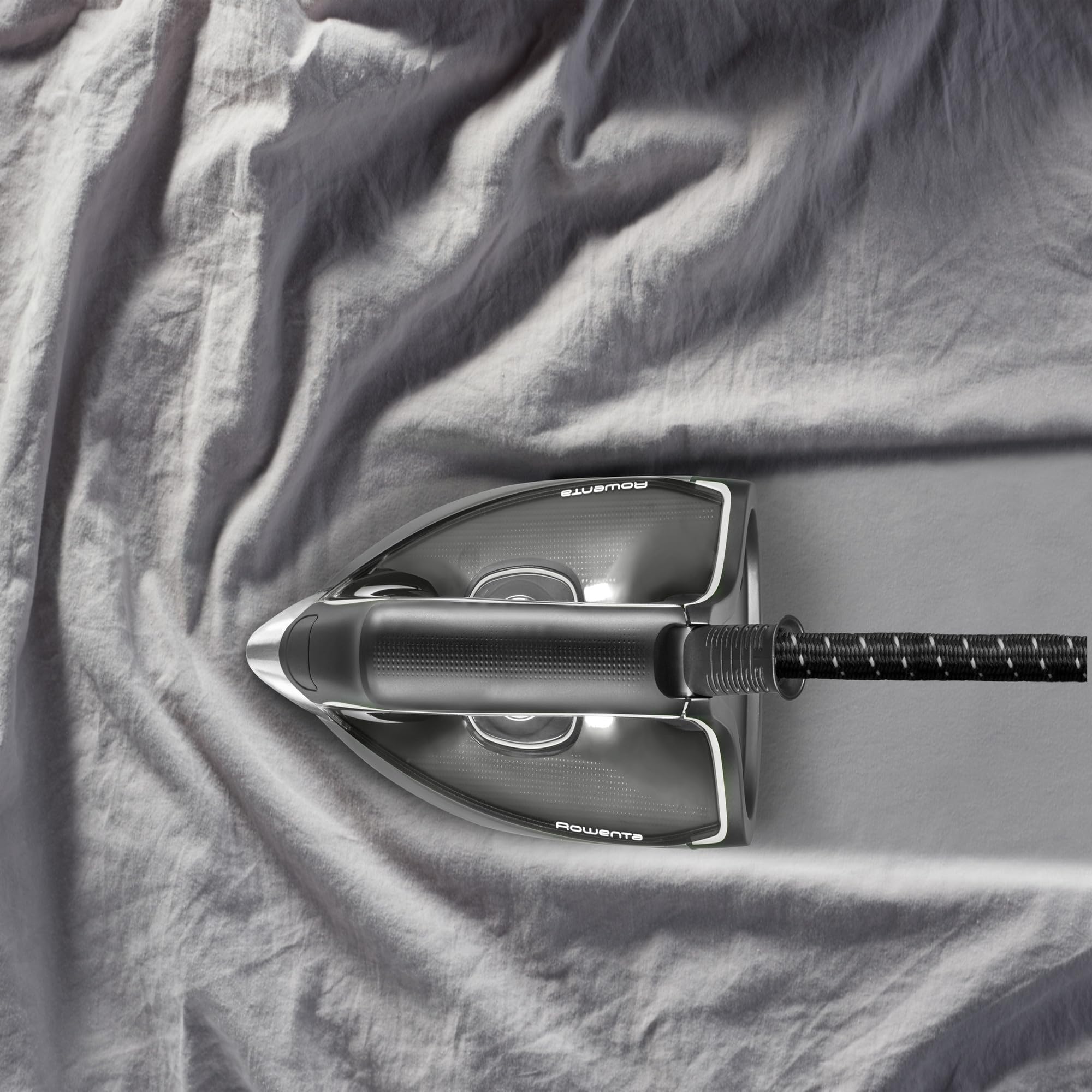 Rowenta DG8622 Perfect Steam PRO Ferro da Stiro a Vapore con Caldaia Silenziosa, Pressione fino a 6.9 Bar, 2400 W, 1.1 Litri, con Tecnologia Eco Intelligence