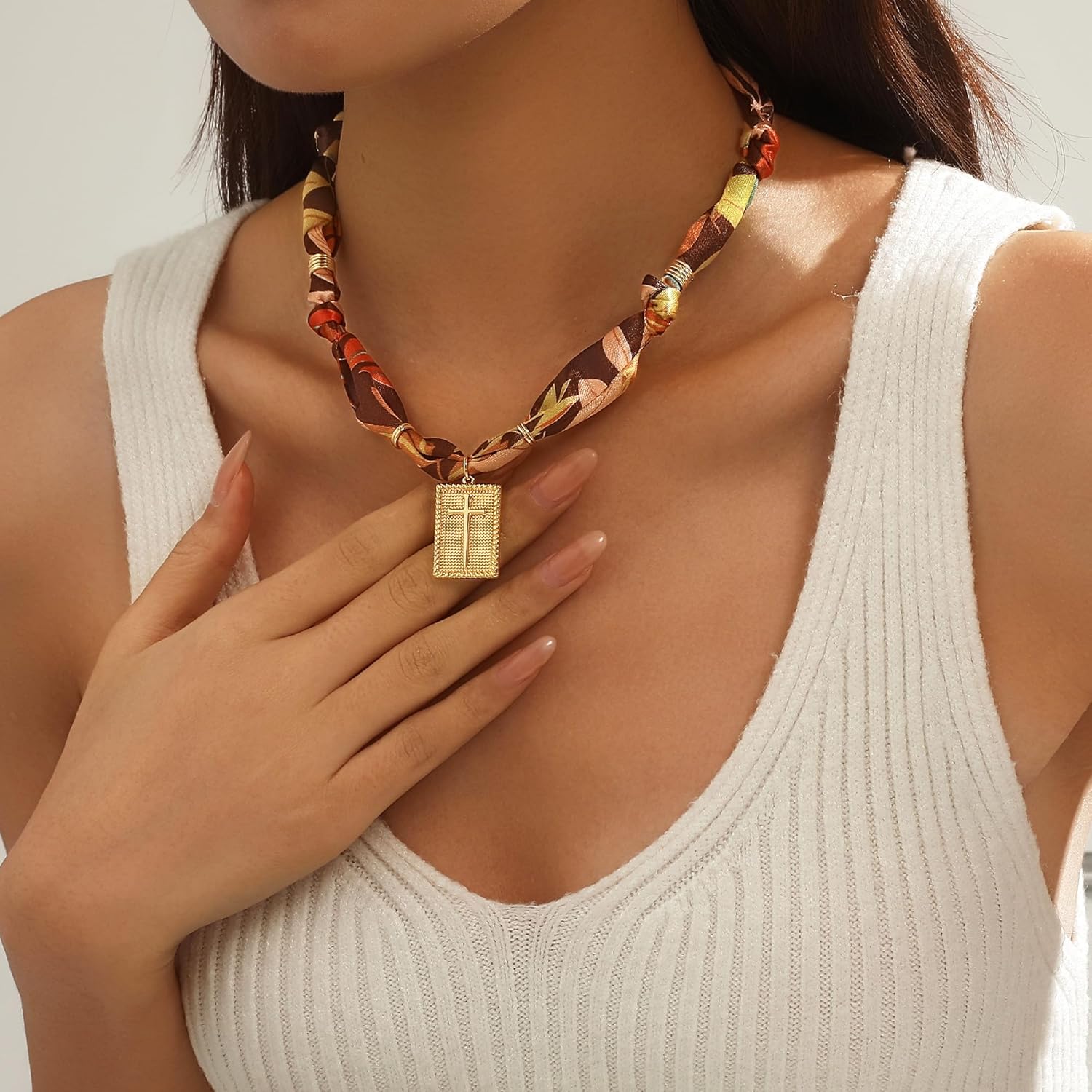 Love Gift Western Cowgirl Scarf Charm Necklace, Dainty Statement 14K Gold Plated Boho Bandana Necklace Heart/Cross Pendant Adjustable Choker Jewelry - Image 3