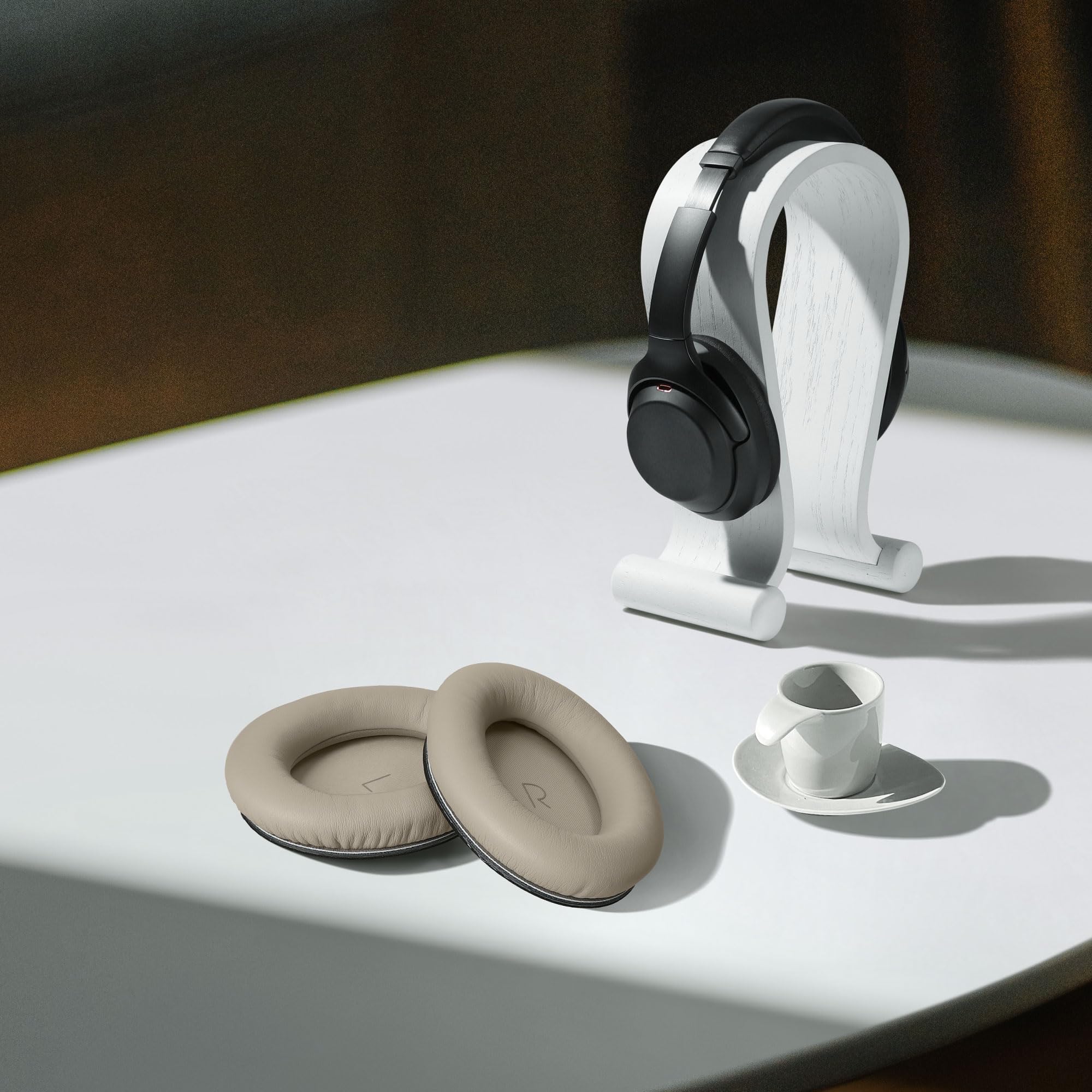 Amazon | kwmobile 2x ヘッドホンカバー JBL Tour One M2対応