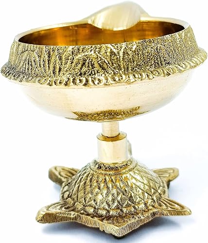 Latón Diya Oil Puja Lámpara Grabado Diseño Dia con Base de Tortuga para Templo Hogar Pooja