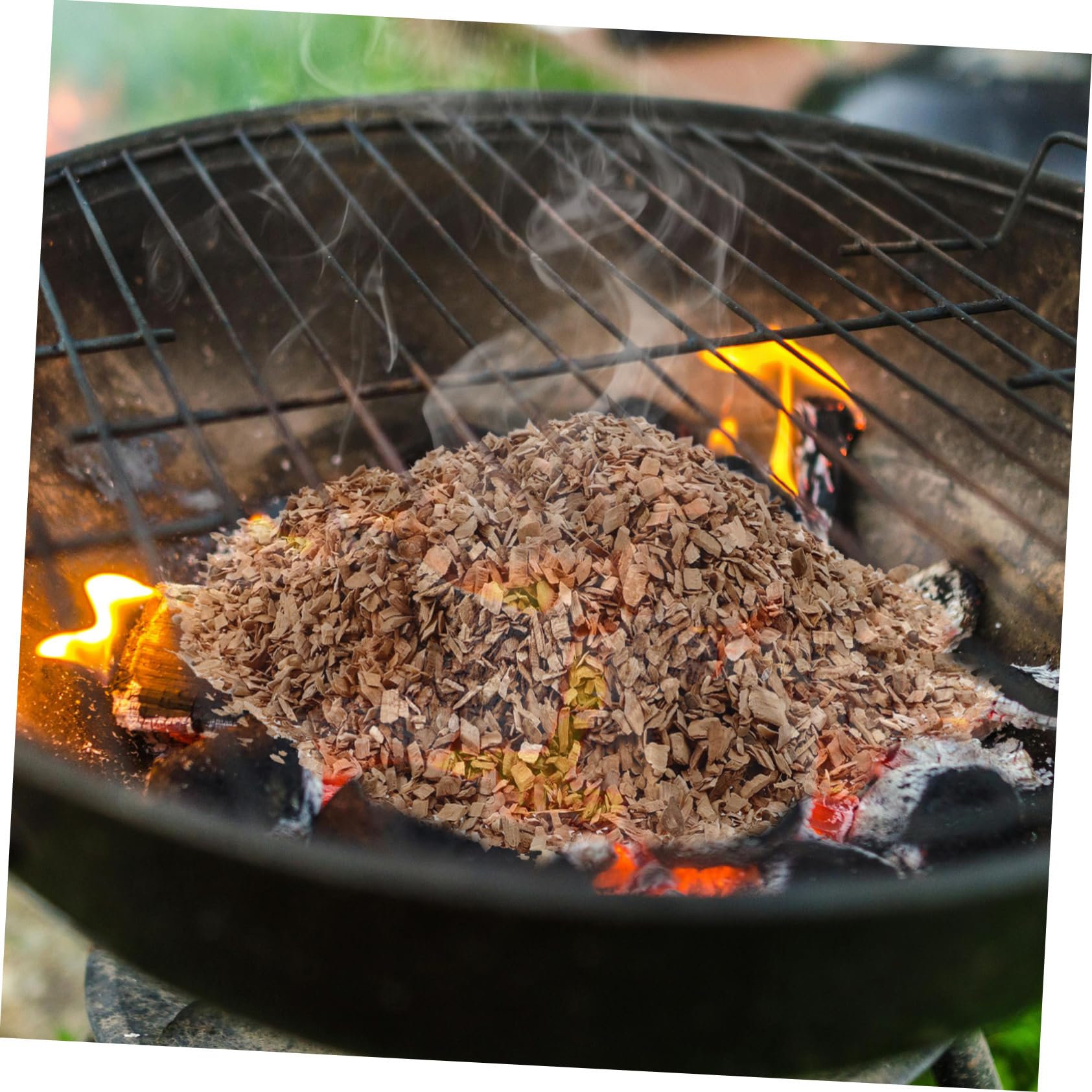 Astillas de Madera de Manzano 1 Bolsa, Madera para Ahumar BBQ | Carne y Verduras, Uso en Vino y Cerveza, Virutas Naturales sin Aditivos, Ayuda para Asado y Ahumador