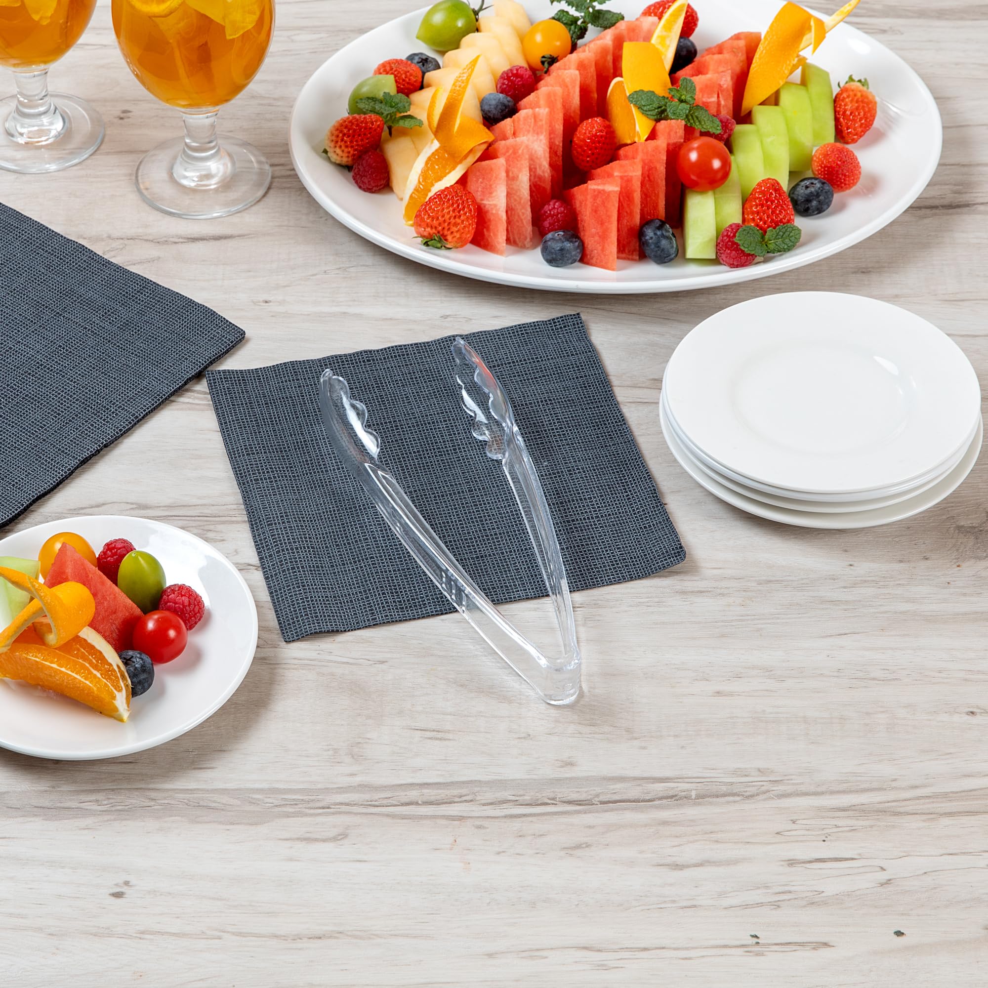Restaurantware Pinzas transparentes para servir, 100 unidades, pinzas de plástico desechables resistentes de 9 pulgadas con asas largas y bordes festoneados para eventos con catering, bodas o bufés y