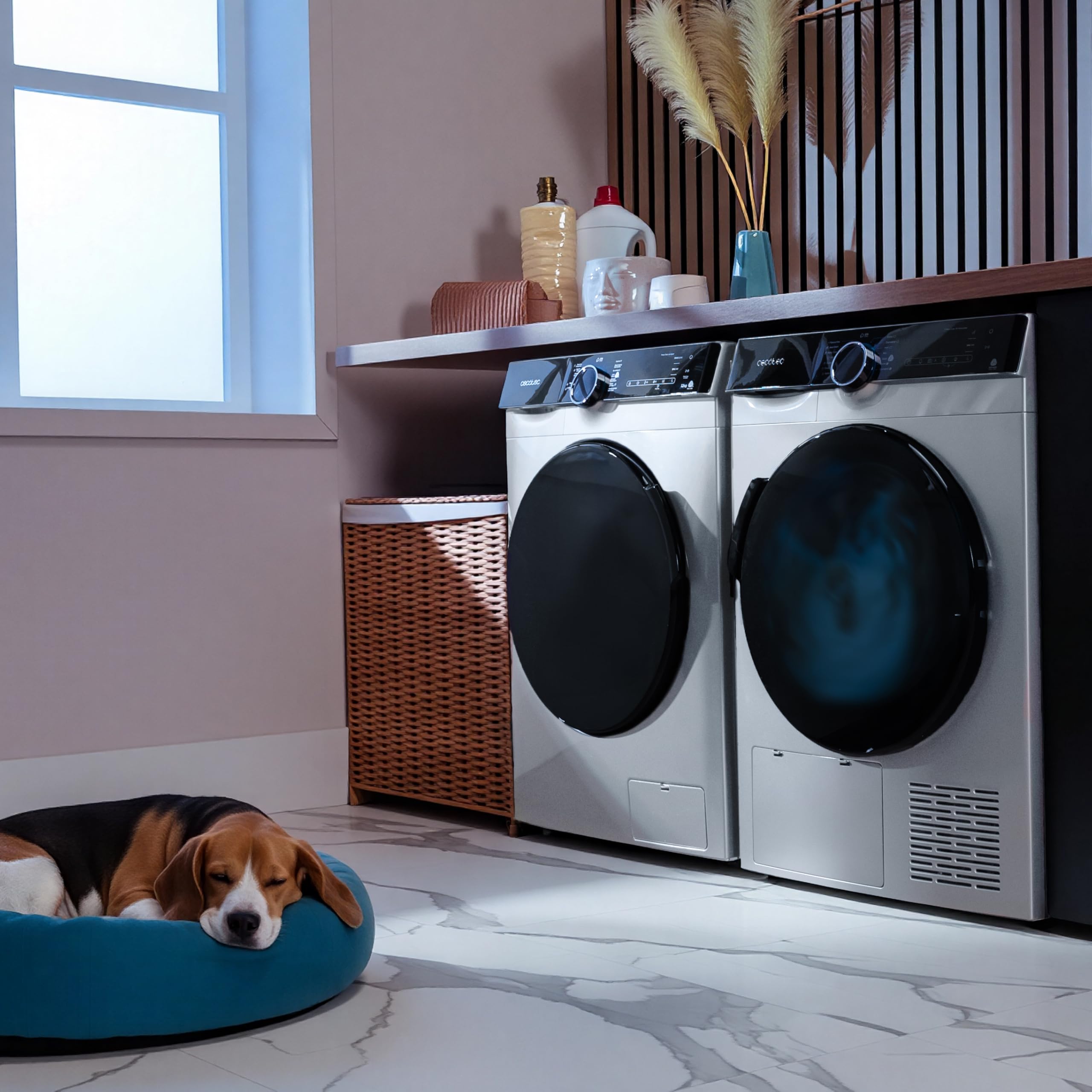 Cecotec Sèche-linge à Pompe à Chaleur 10 kg Bolero Dresscode Dry 10505 Inverter, Classe Équivalente A+++, 14 programmes, Fonctions comme UV Care, Repassage Facile, Certification Woolmark, Blanc