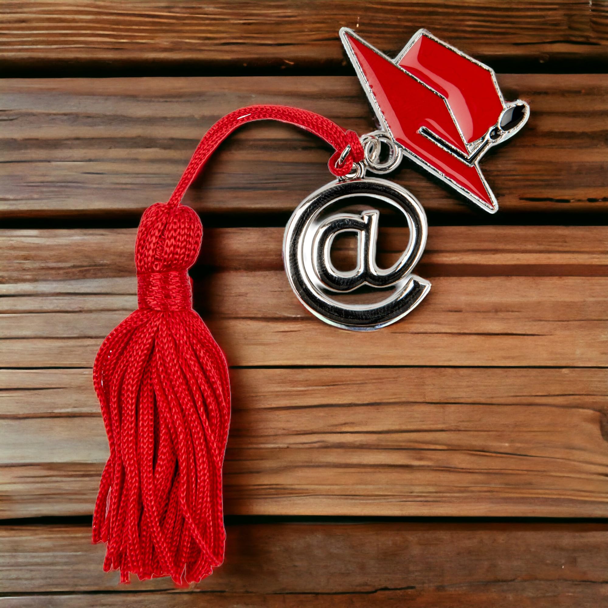 Doni Bomboniere Laurea 48PZ Ciondolo con Chiocciola O Confettata Pensierini Aprifesta Gadget Informatica Nappina E Tocco Rosso Idee Regalo Complete Originali Economiche