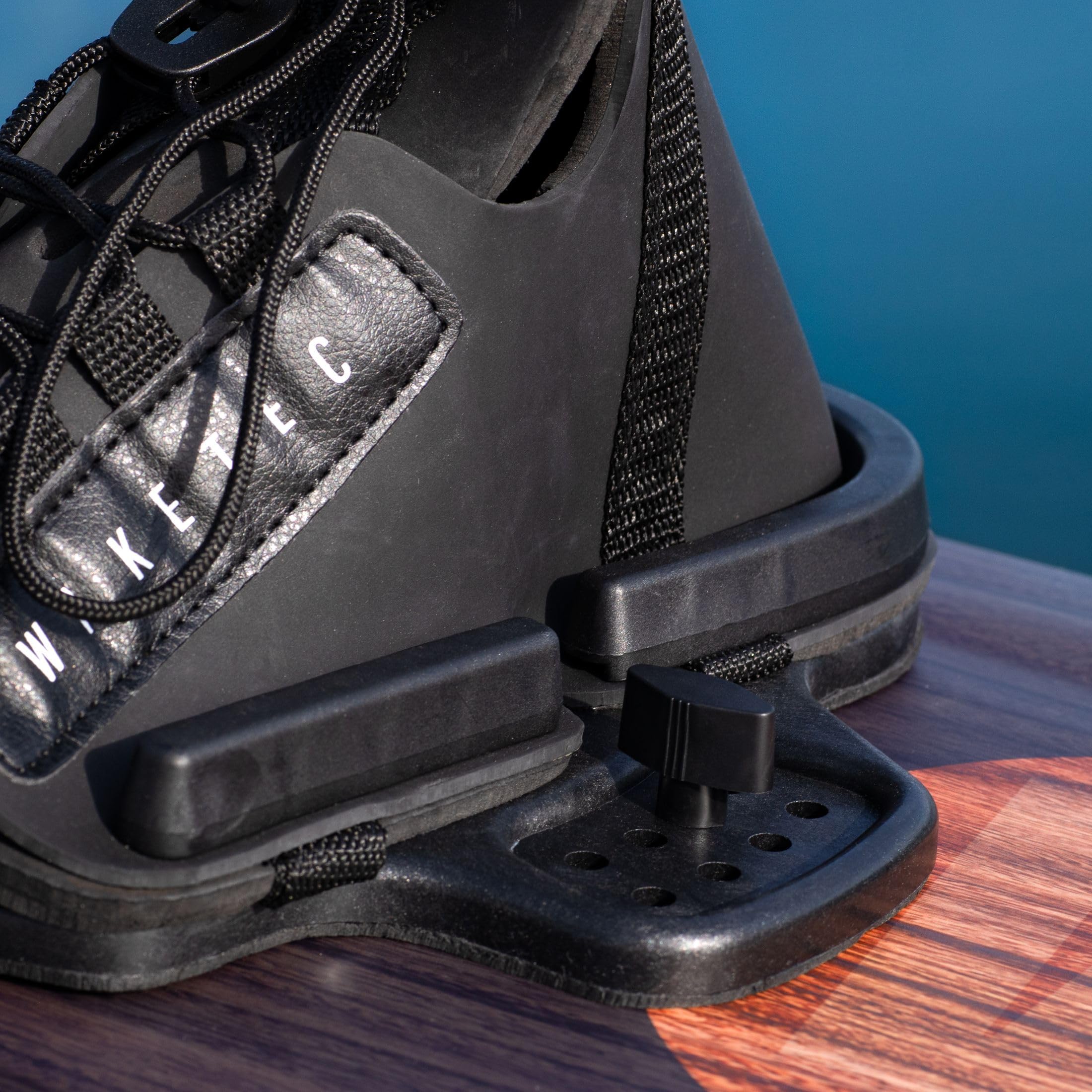 Waketec Onset Fixation pour Wakeboard, Tailles 34-47 EU - S/M, L/XL, Grande possibilité de réglage, Fixation pour débutants, Wake-Binding Boots Chaussures, Enfants Adultes, Noir