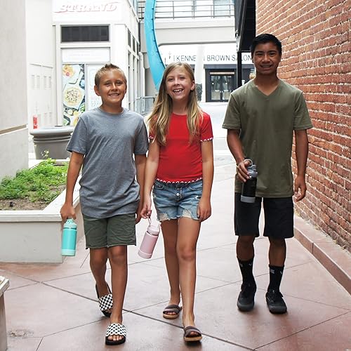 Miniatura 9 de Takeya Actives Kids - Botella de agua de acero inoxidable aislada que brilla en la oscuridad de 18 onzas con tapa y pajilla, color verde relámpago