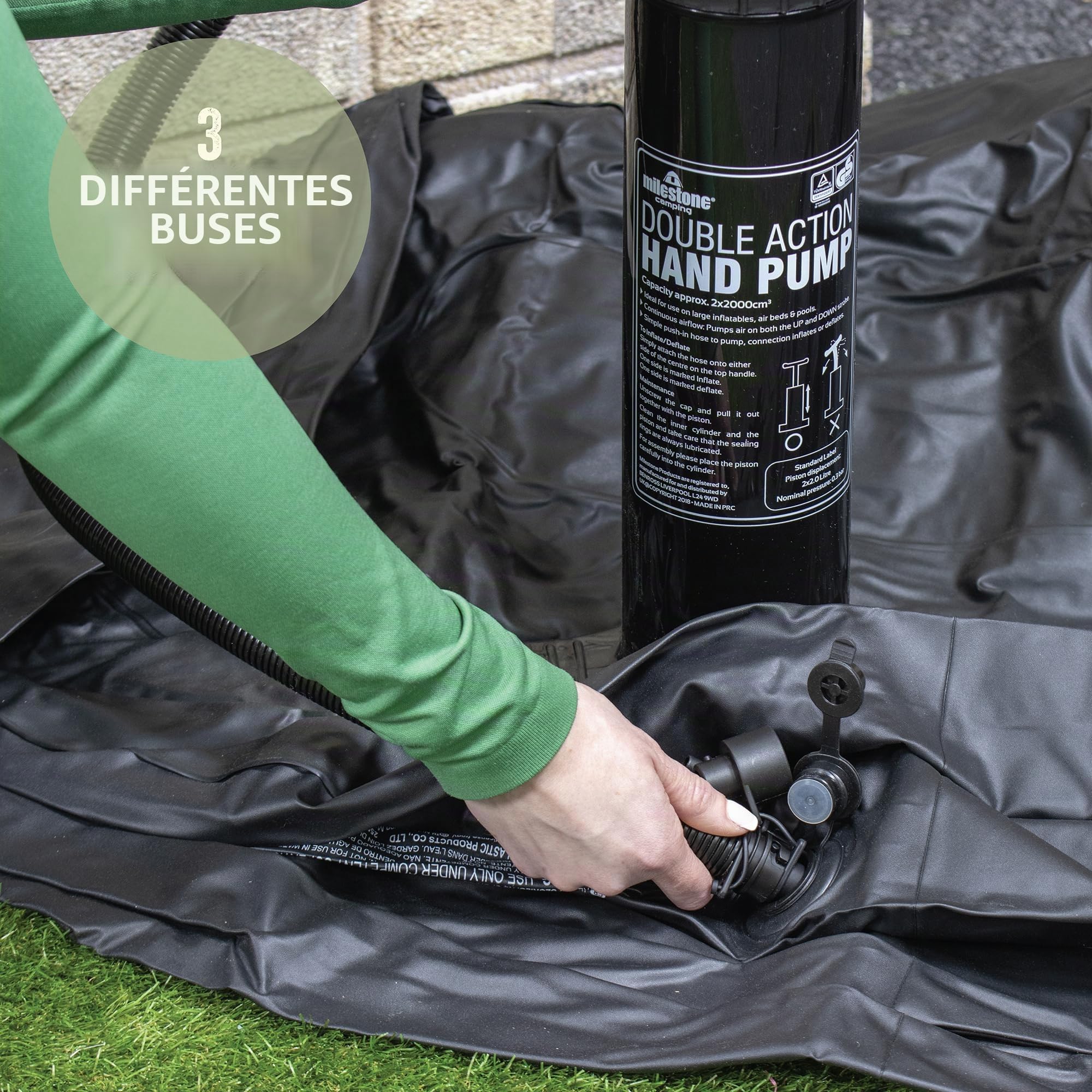 Pompe Manuelle Double Action Milestone Camping - Noire