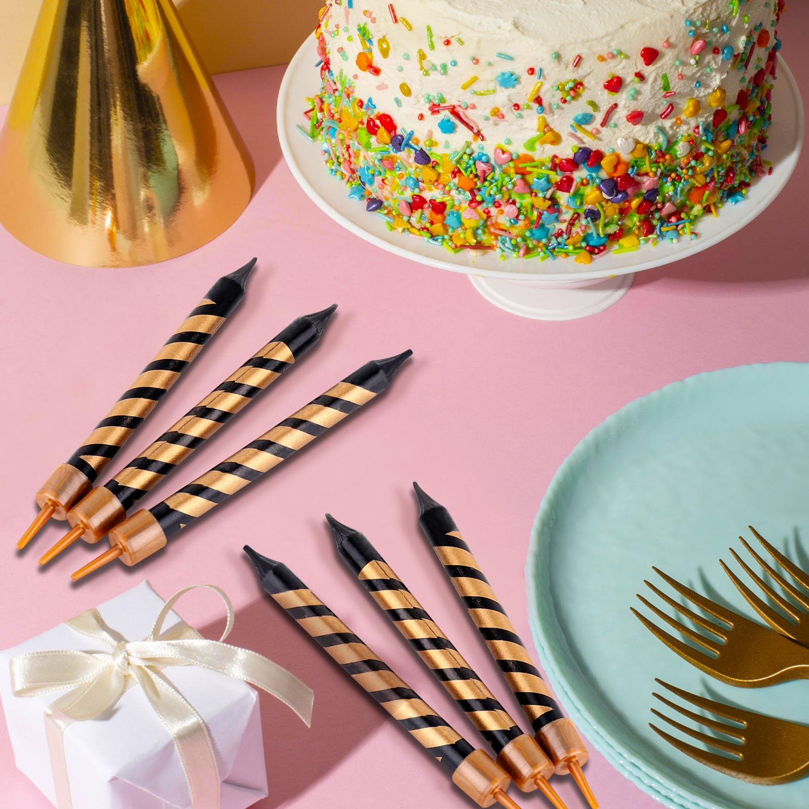 Partydeco Taartkaarsjes Verjaardag Goud – 12 stuks - Woerdman Kookkado Partydeco Taartkaarsjes Verjaardag Goud – 12 stuks - Woerdman Kookkado