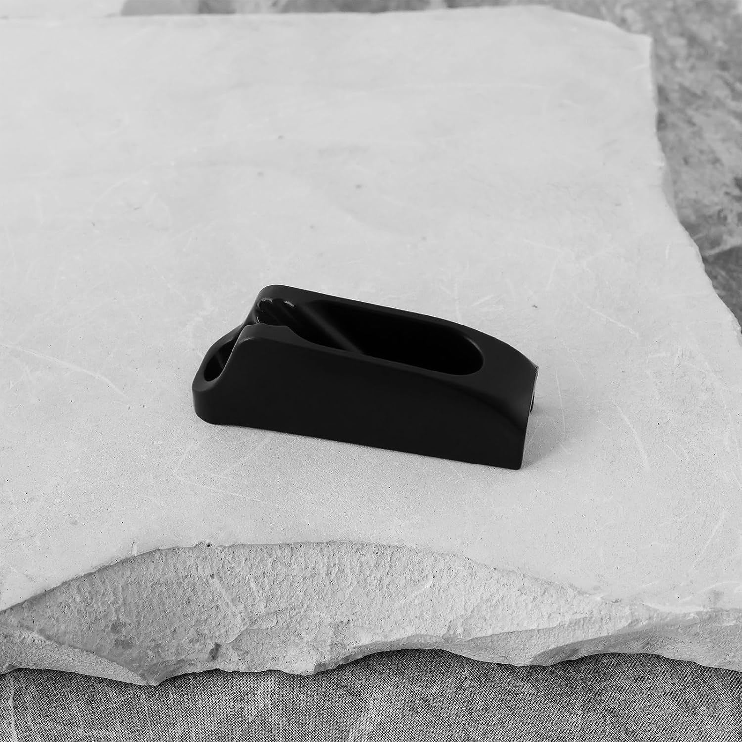 LT Easiyl 4pcs Boat Jam Cleat Self-Lock Rope Cleat with Screws Suitable for Ropes Within 4mm 7 81JLv9SuPbL. AC SL1500