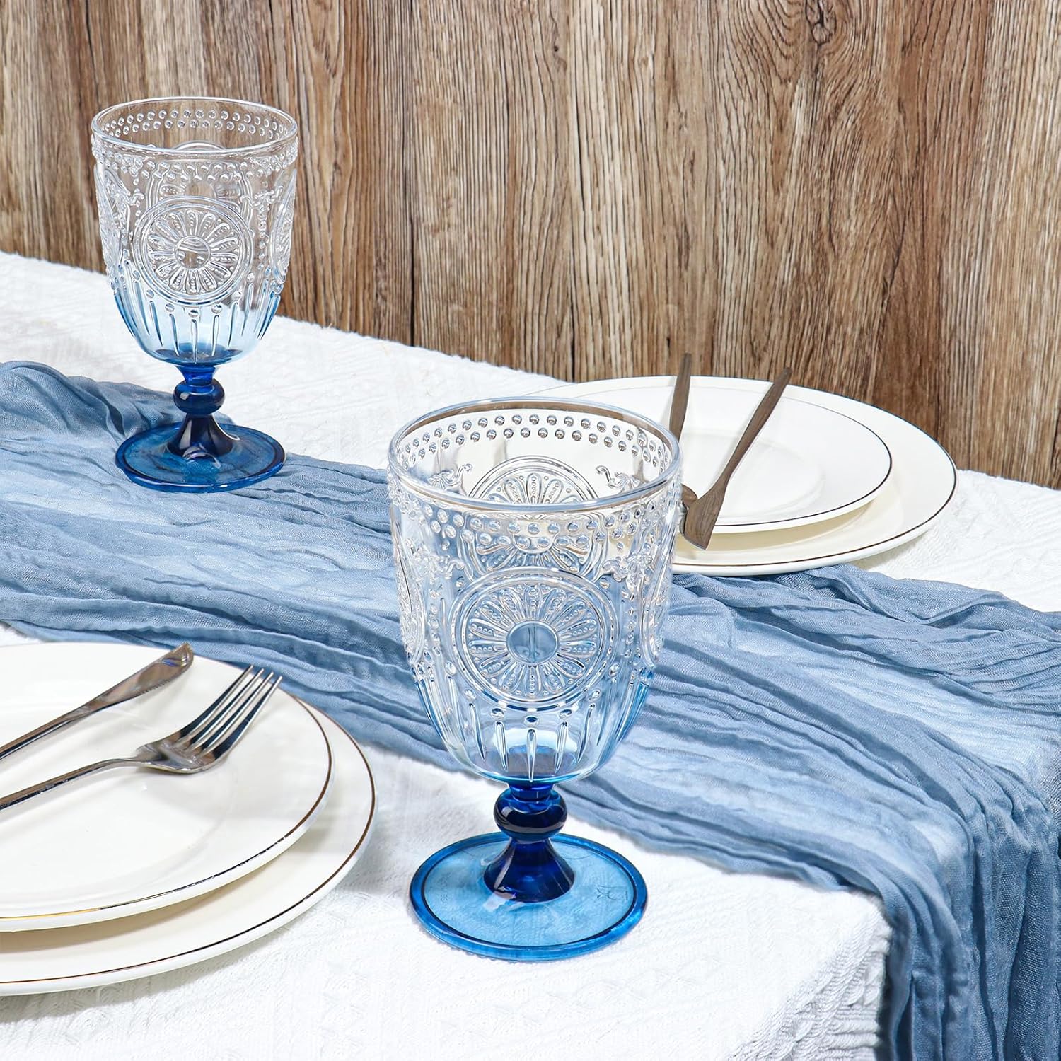 XUWAIDSGN 12Pcs Plastic Vintage Wine Glasses 13.5oz Reusable Embossed Goblet Glasses Blue Gradient Retro Wine Glassware Unbreakable Stemmed Champagne Water Cups for Wine Cocktail Juice Wedding