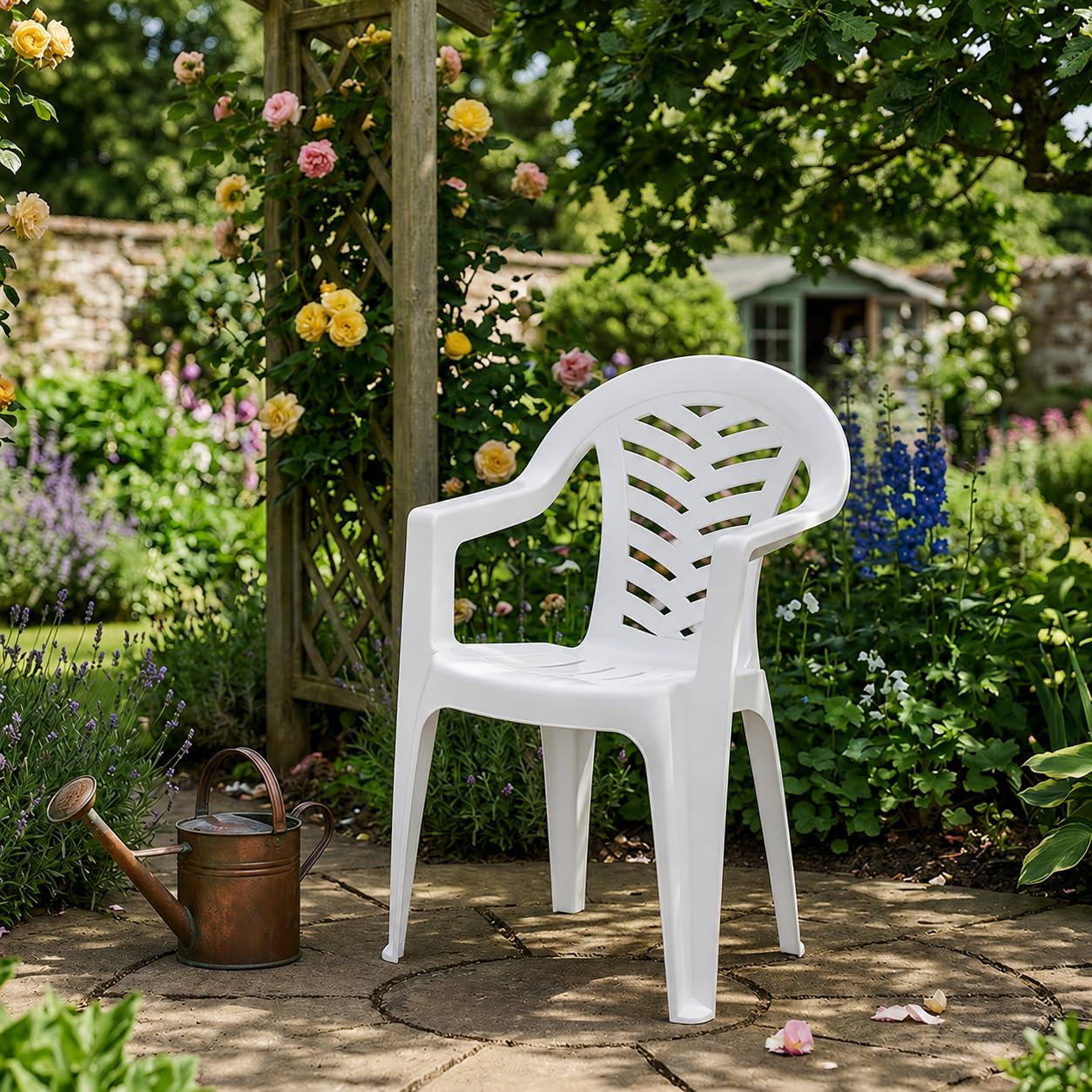Pack 4 Sillas Jardín para Exterior de Plástico Apilable Blanca con Reposabrazos | para Jardín, Terraza, Playa y Camping | Silla Ergonómica de PVC, Cómoda y Resistente