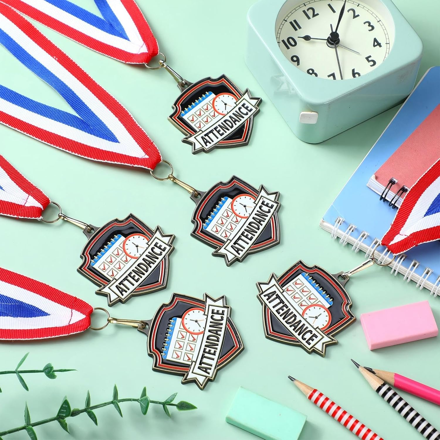 Yaomiao 10/20 Pcs 2. 4'' Award Medals Bulk Gold Winner Team Participation Medals for Kids Adults Metal Trophy Tournaments Competitions Award Prize Gift