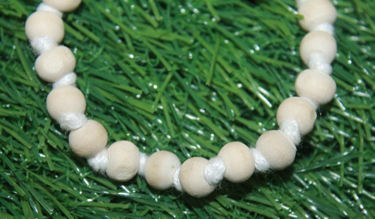 White Tulsi Beads Sumarni Mala (Bracelet) 27+1, 8MM Beads Mala Rosray, Tulsi Sumrni Mala, Prayer Beads Japa Bracelet for Meditation and Spiritual Practice - Image 5